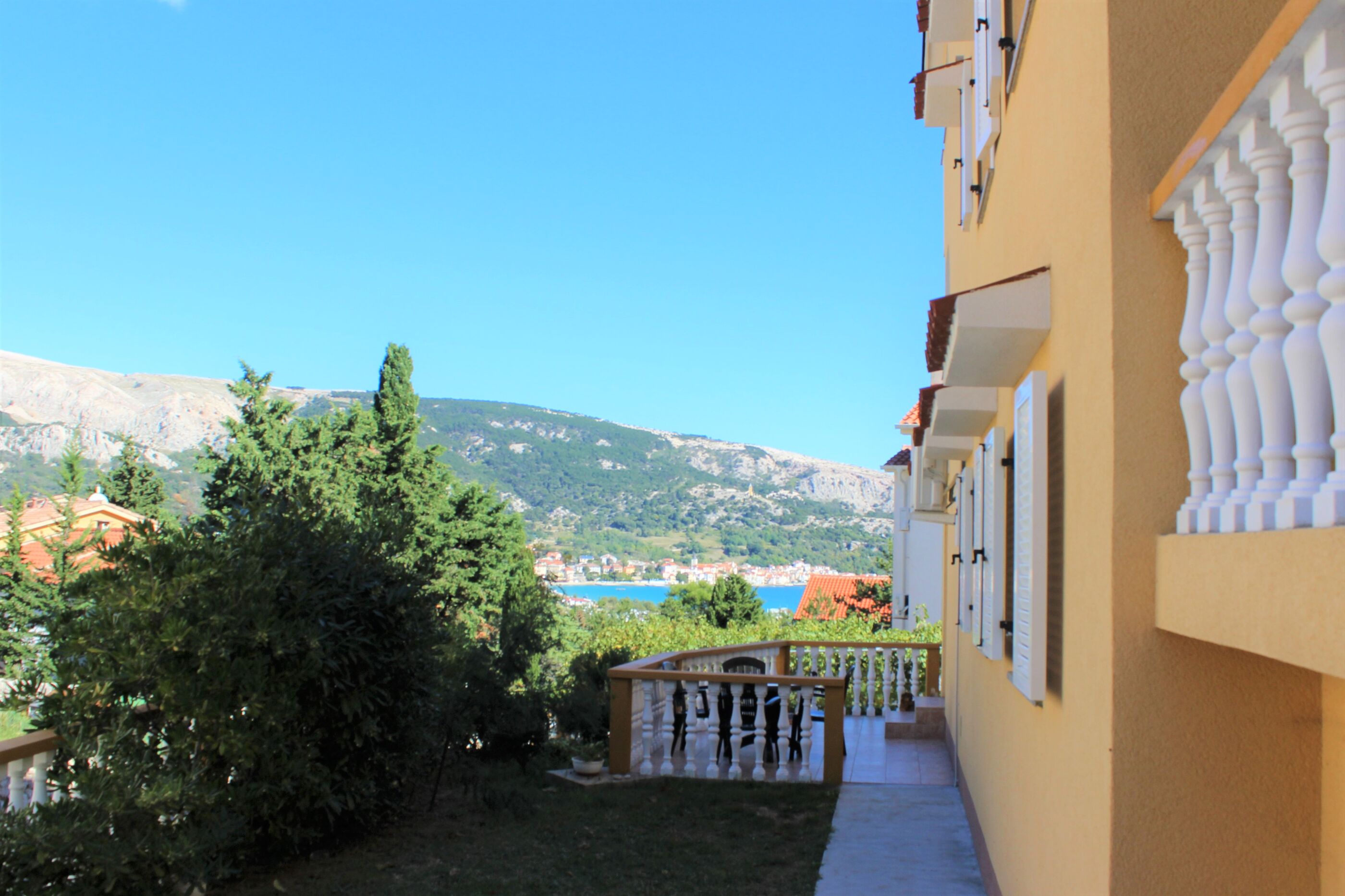 Apartments Capić Zarok 69401-A5