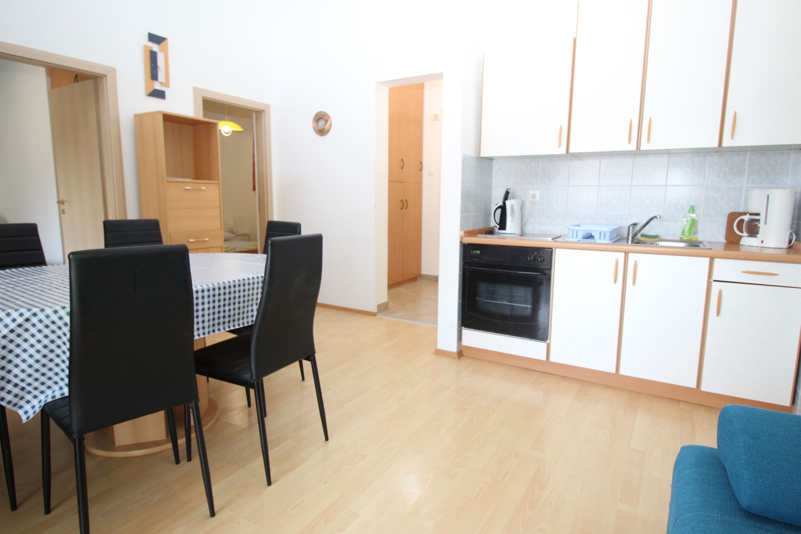 Apartments Zarok 69411-A1