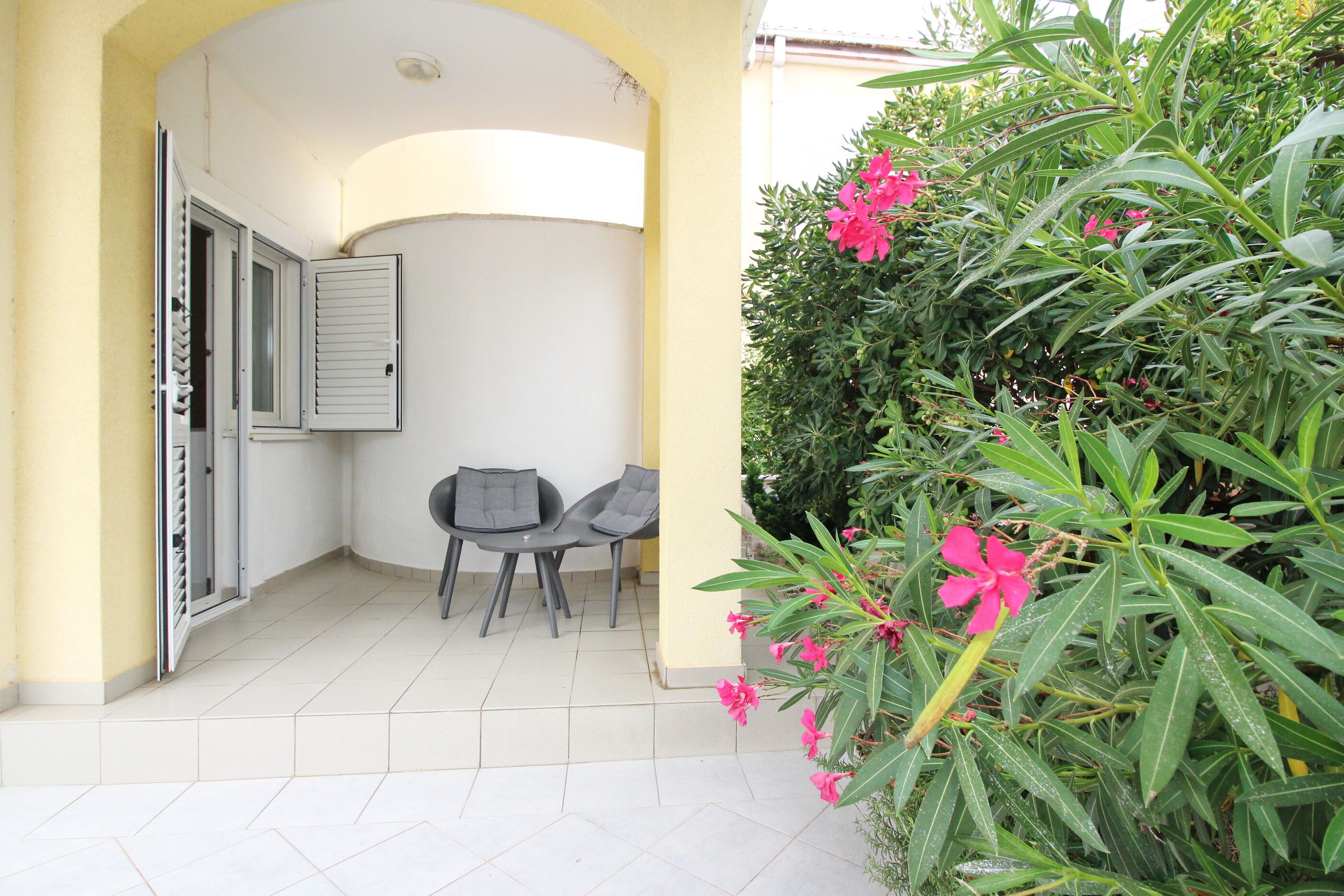 Apartments Zarok 69411-A4