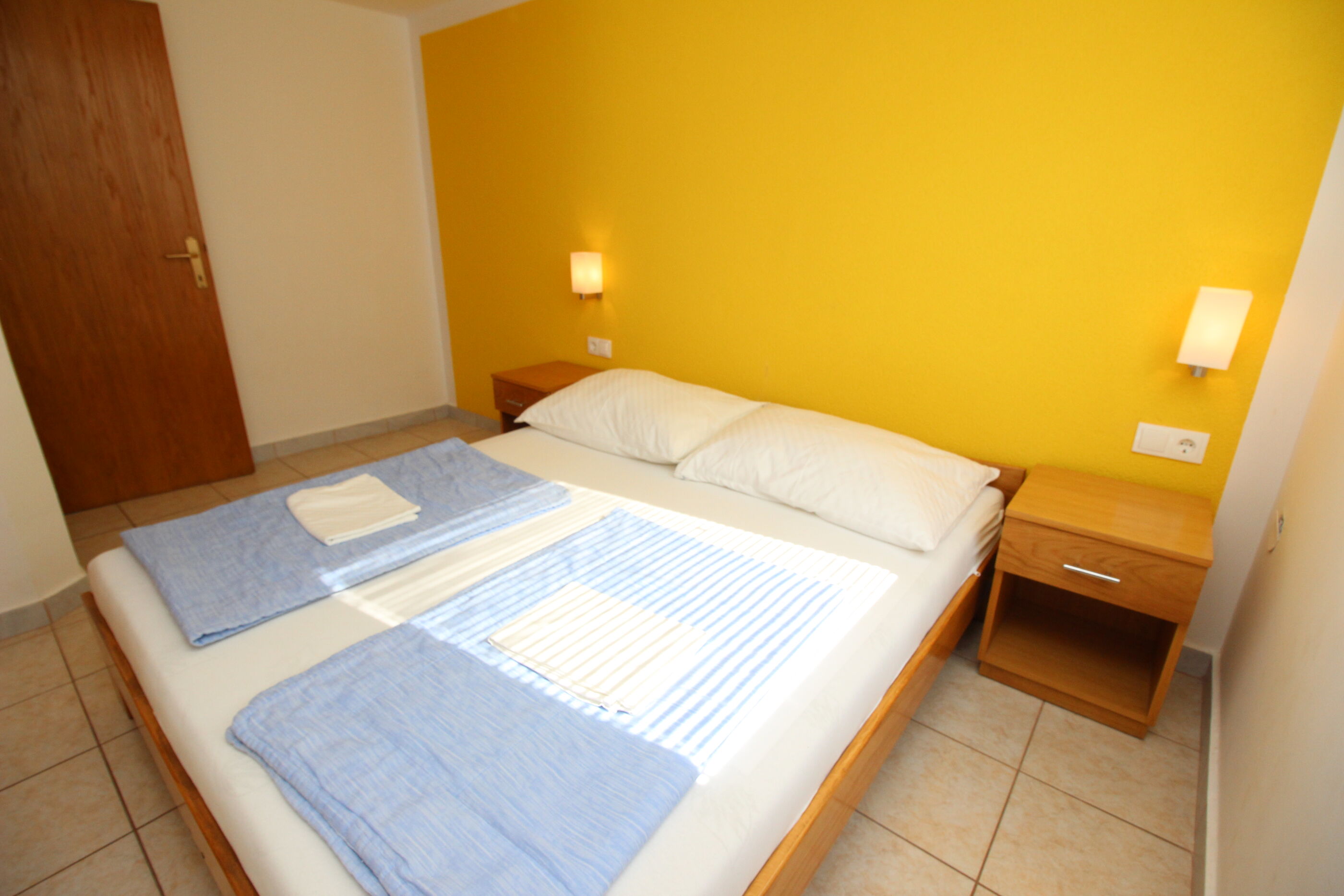 Apartments Zarok 69411-A11