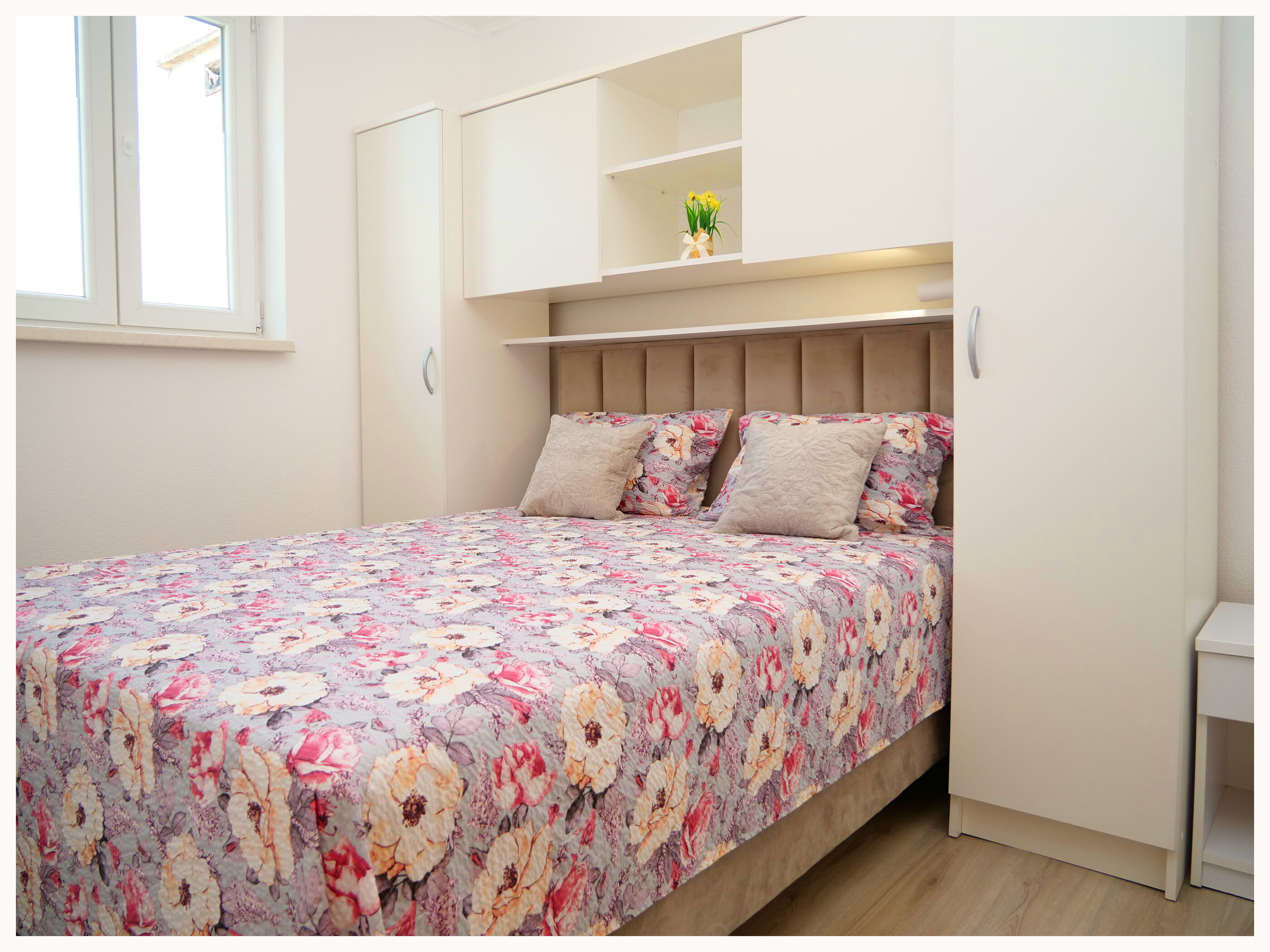House Luketini dvori 97091-K1