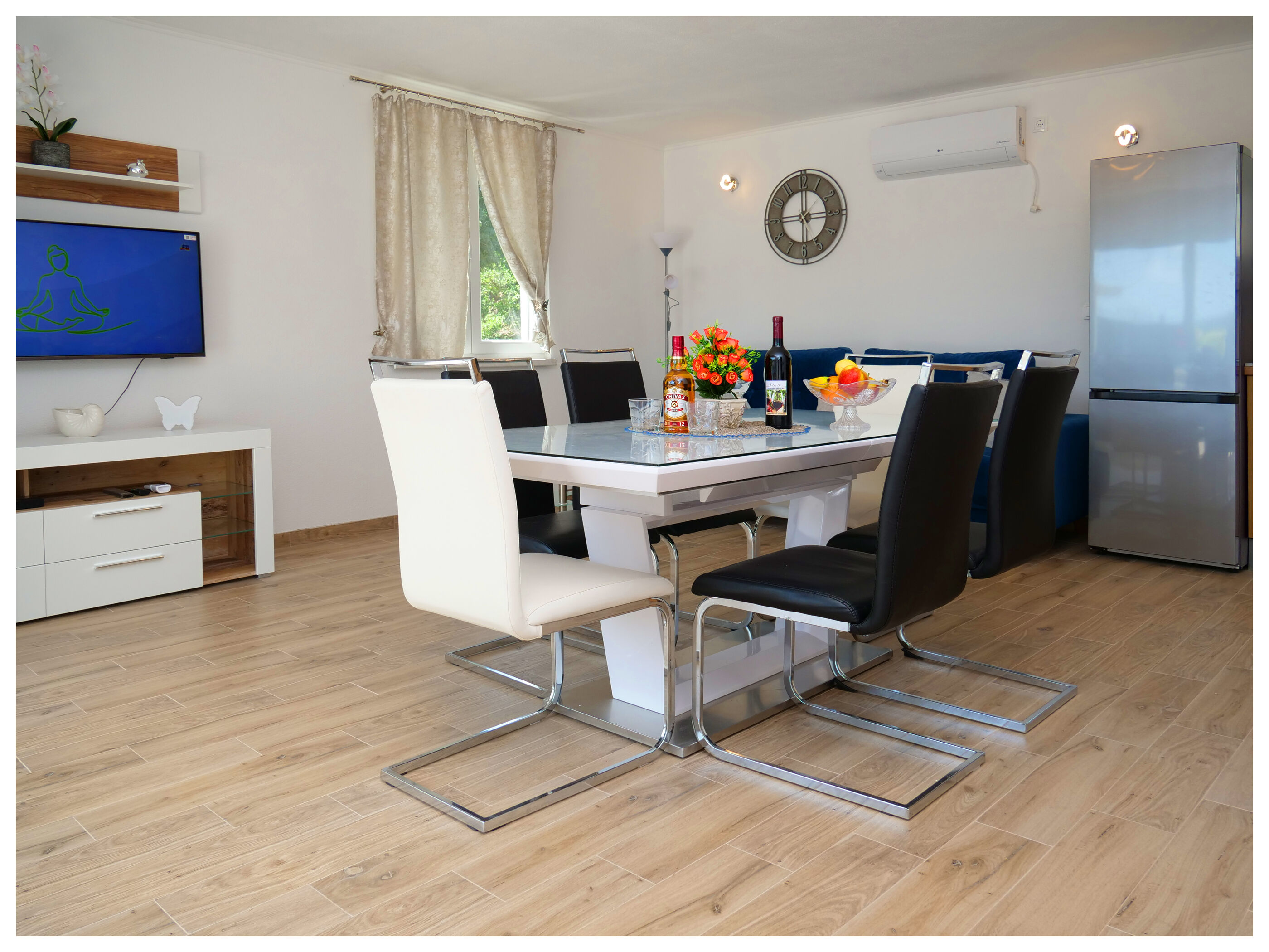 House Luketini dvori 97091-K1