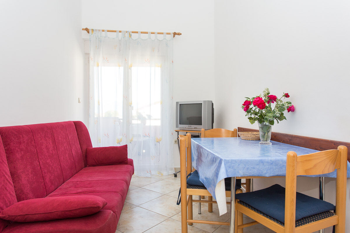 Apartments Zic / Mrakovcic 69421-A6