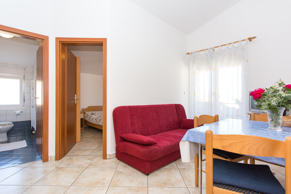 Apartments Zic / Mrakovcic 69421-A6