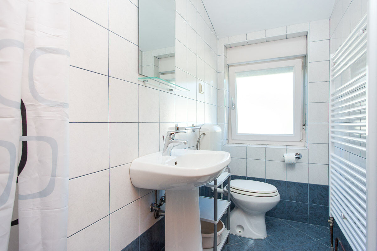 Apartments Zic / Mrakovcic 69421-A6