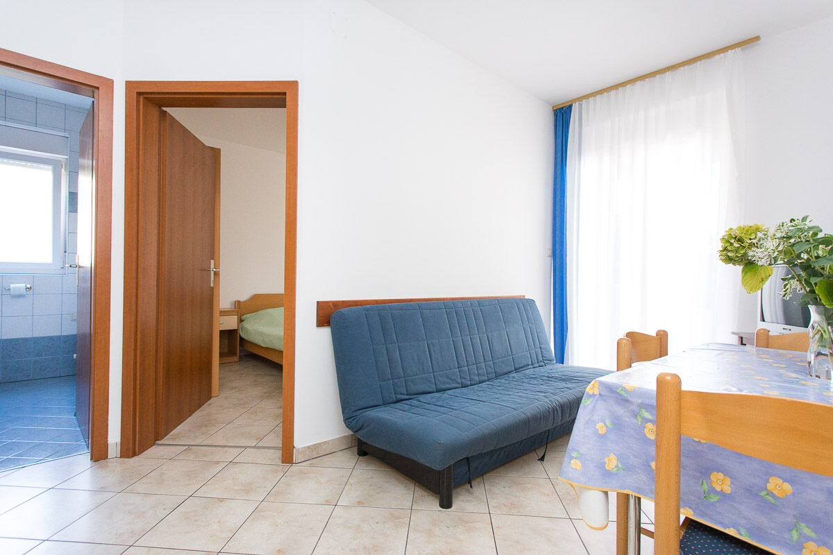 Apartments Zic / Mrakovcic 69421-A7