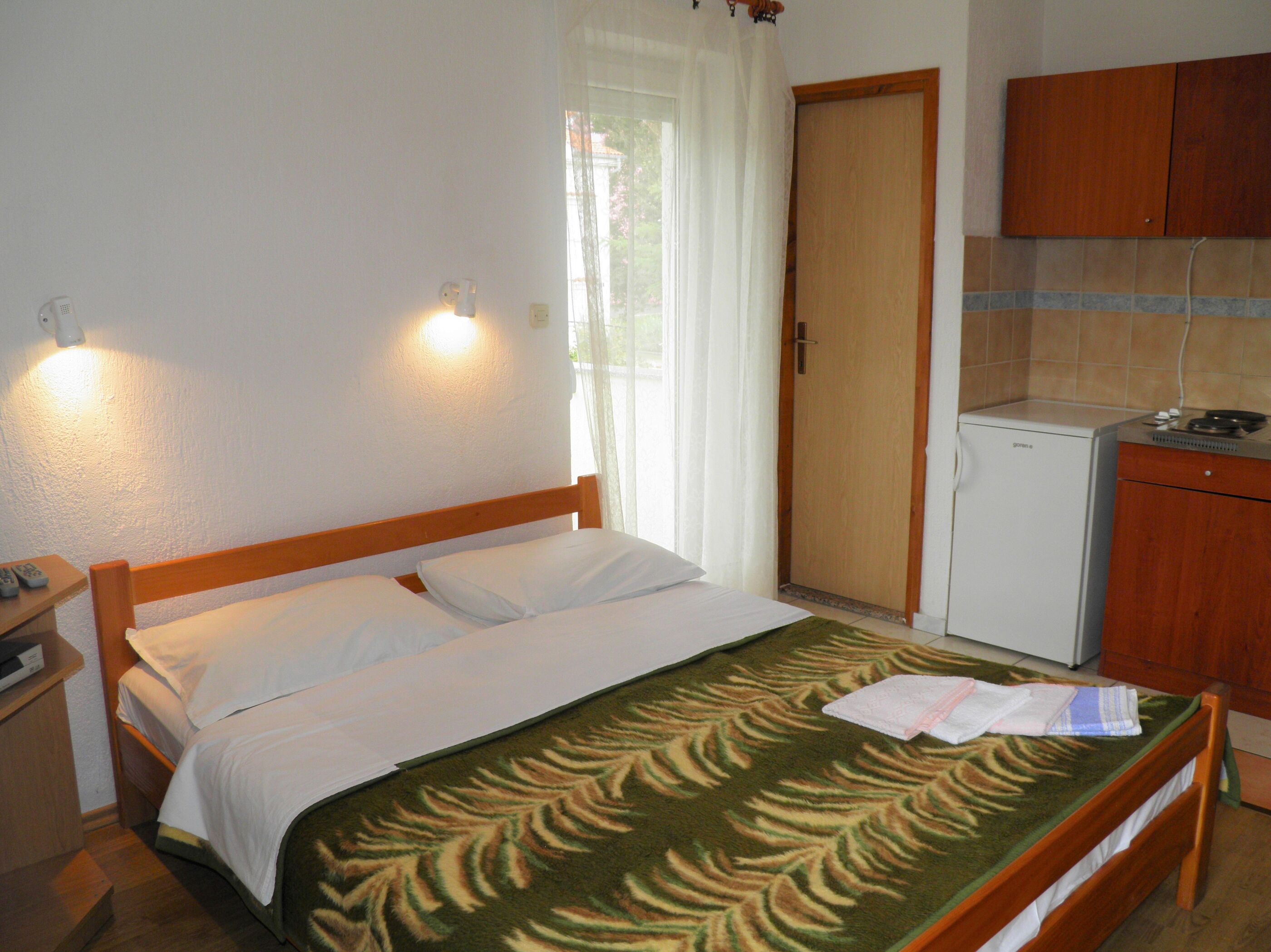 Apartments Miljenka 69441-A1