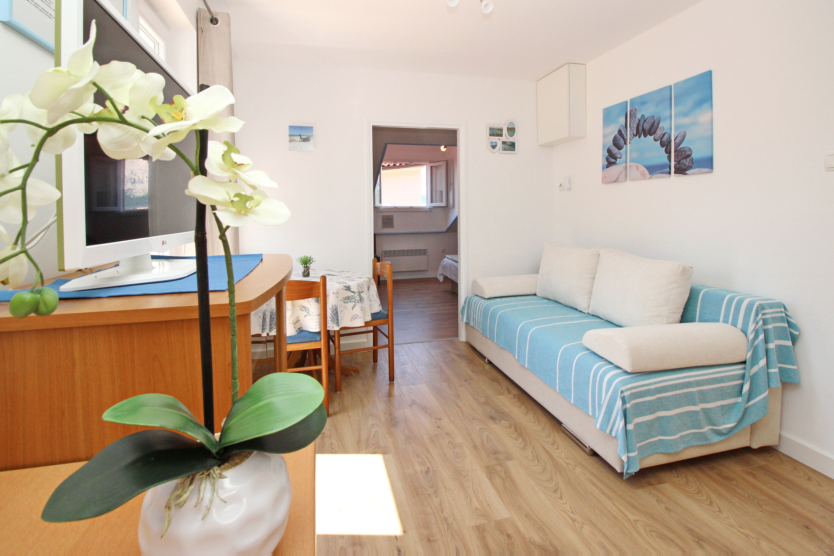 Apartments Čubranić Silvija 69461-A1