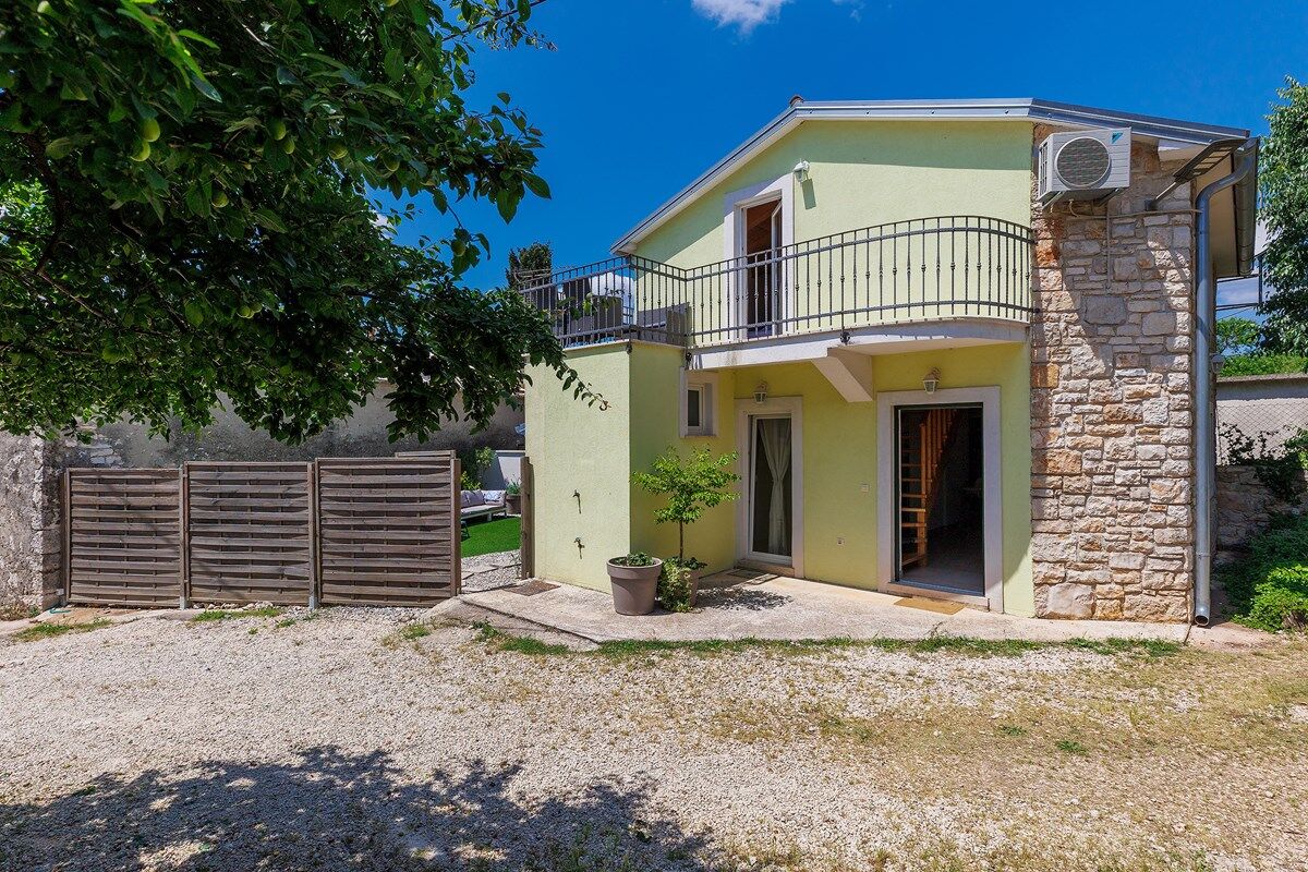 House Ana 73882-K1