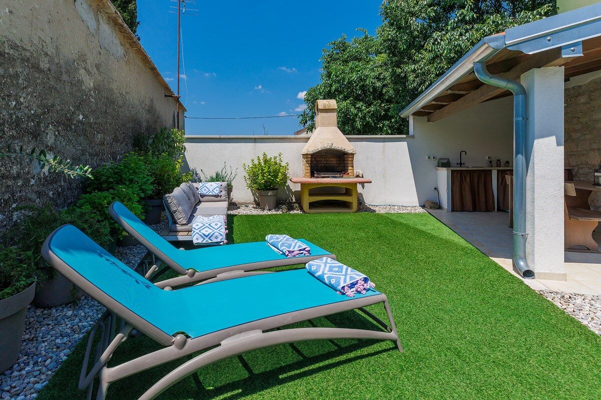 House Ana 73882-K1