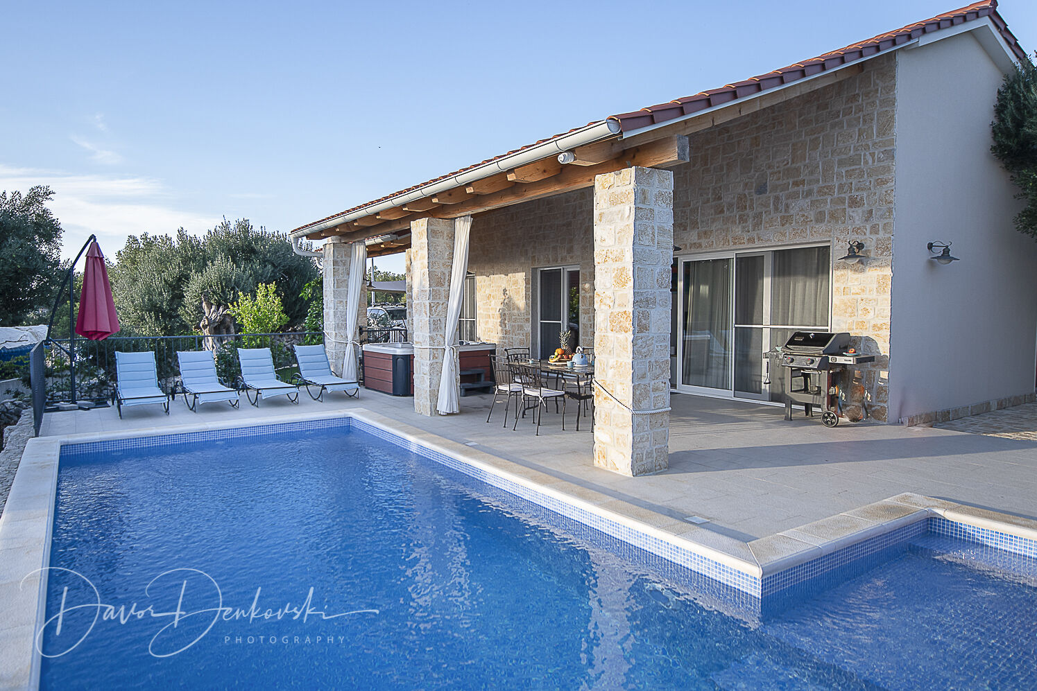 Vila Island Villa Adriana in olive garden K1