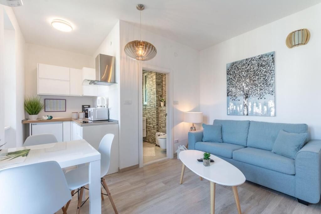 Apartments and Room Poesia 96991-A1