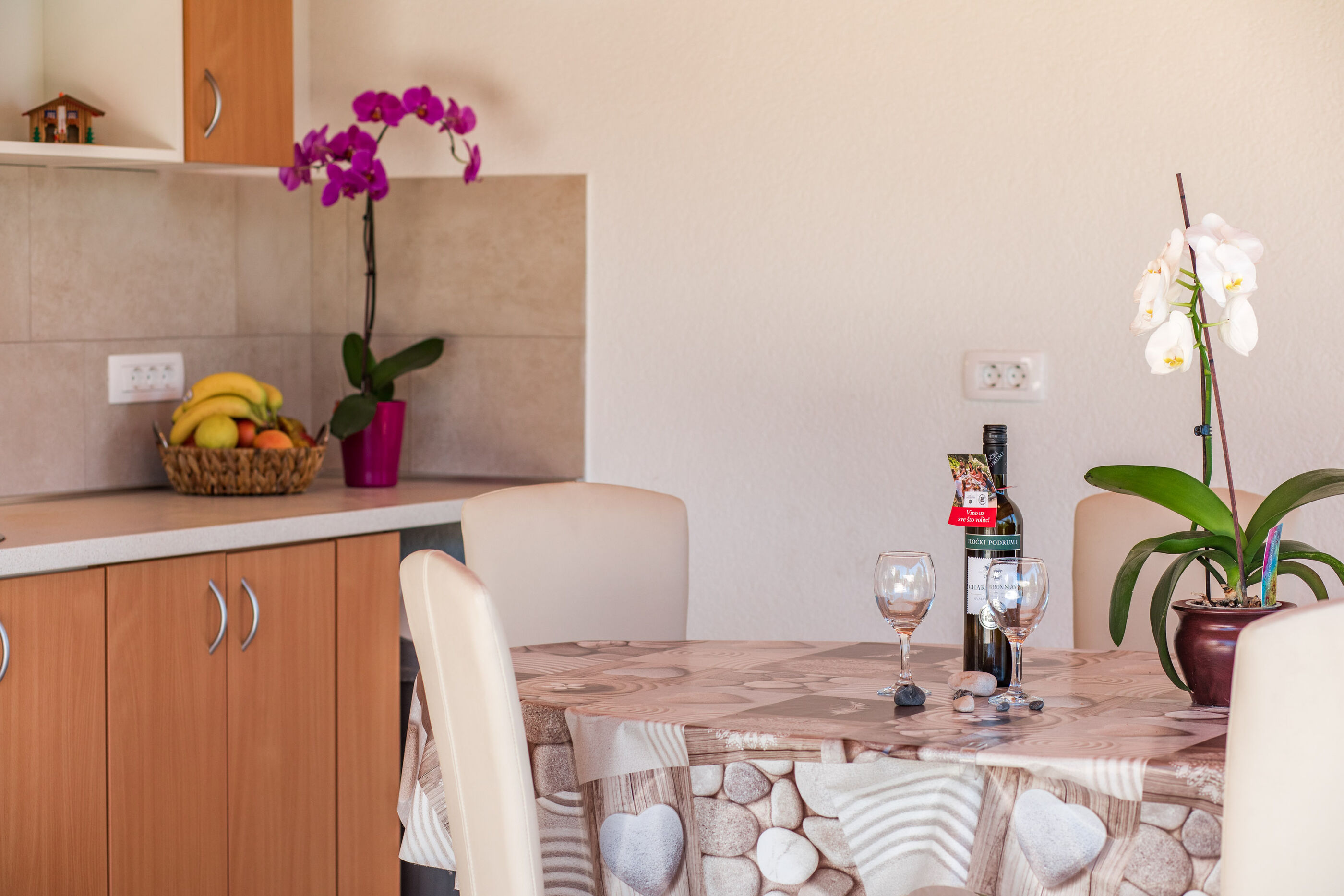 Apartments Katica 71001-A2