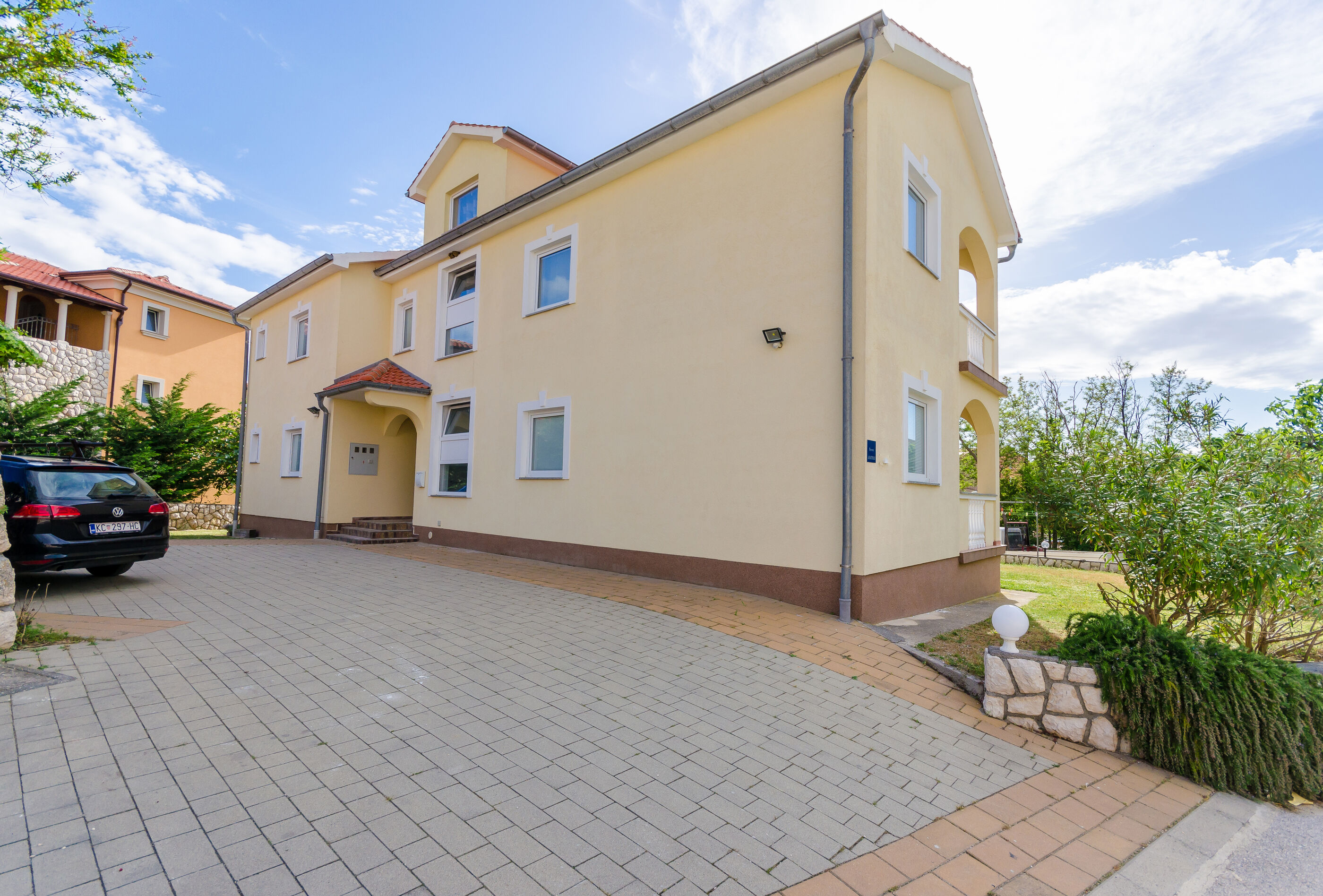 Apartments Alex 87021-A3