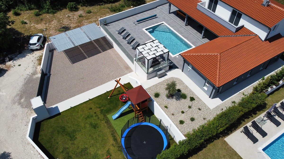 Villa Franco 74277-K1