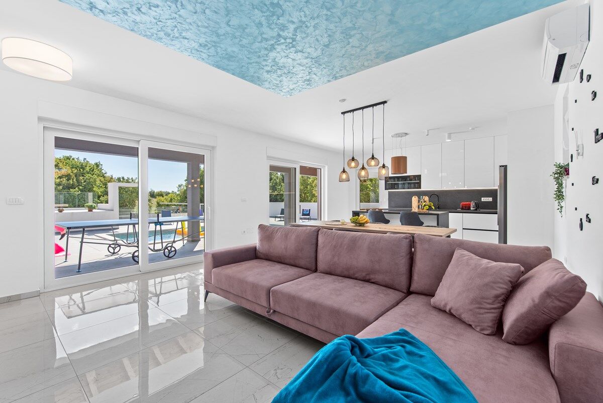 Villa Franco 74277-K1