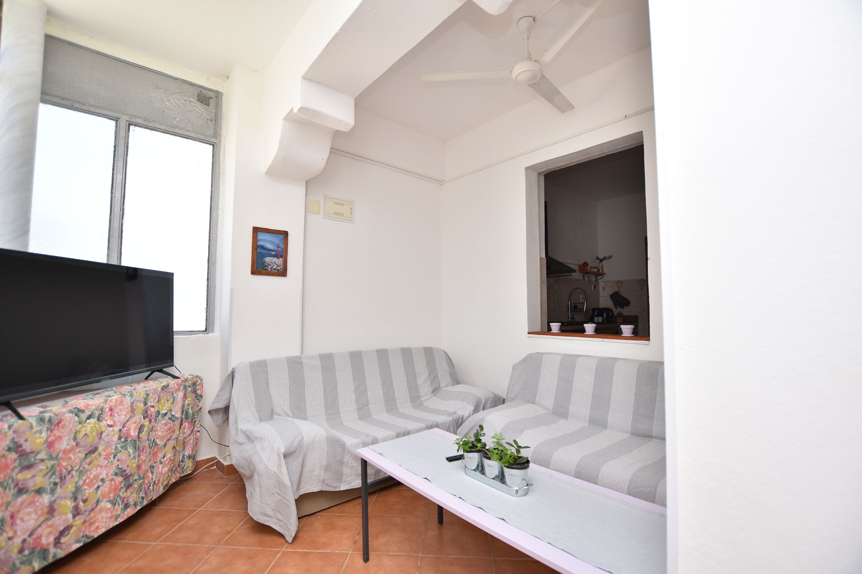 House Periska 90841-K1