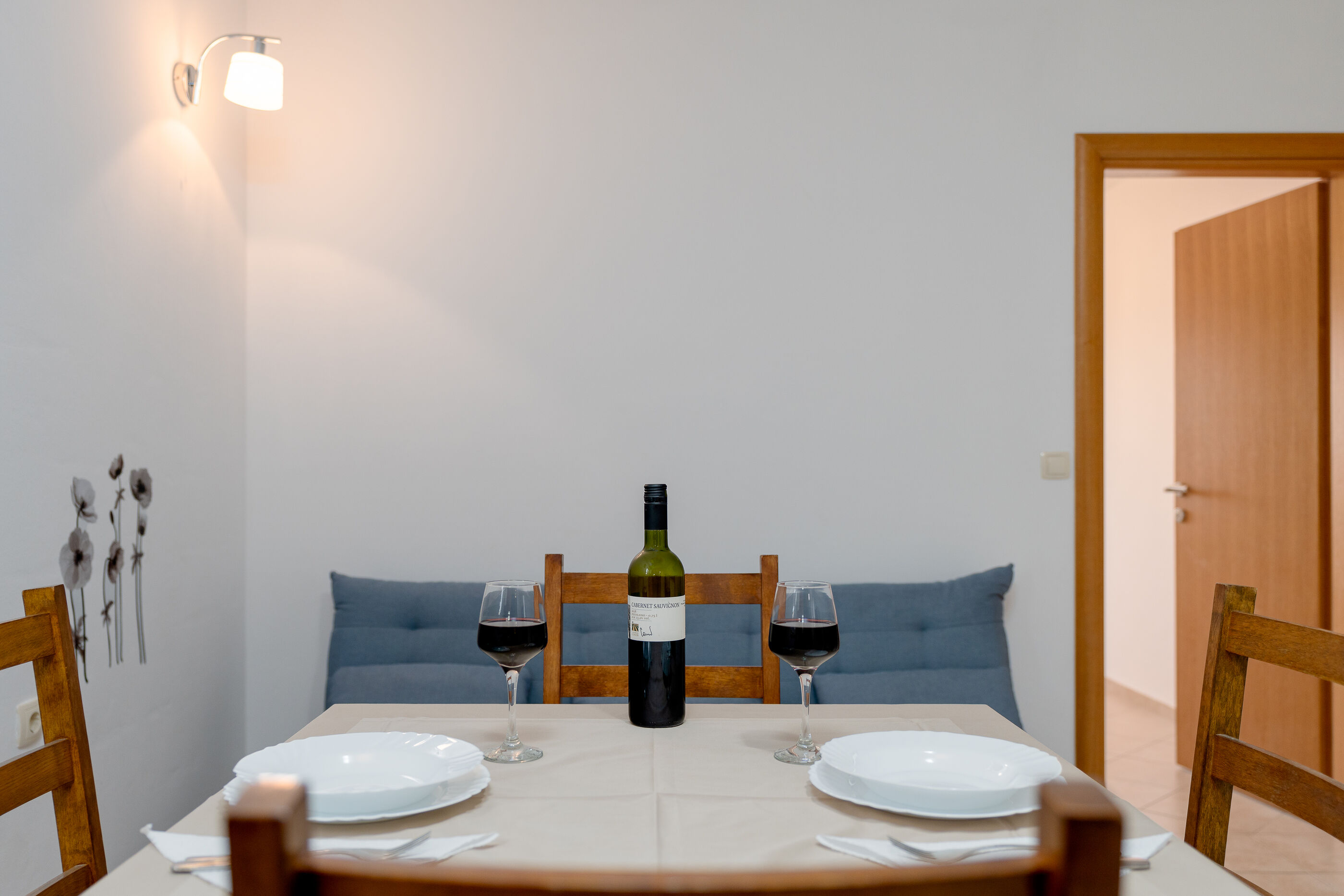 Apartments Luka 29381-A1