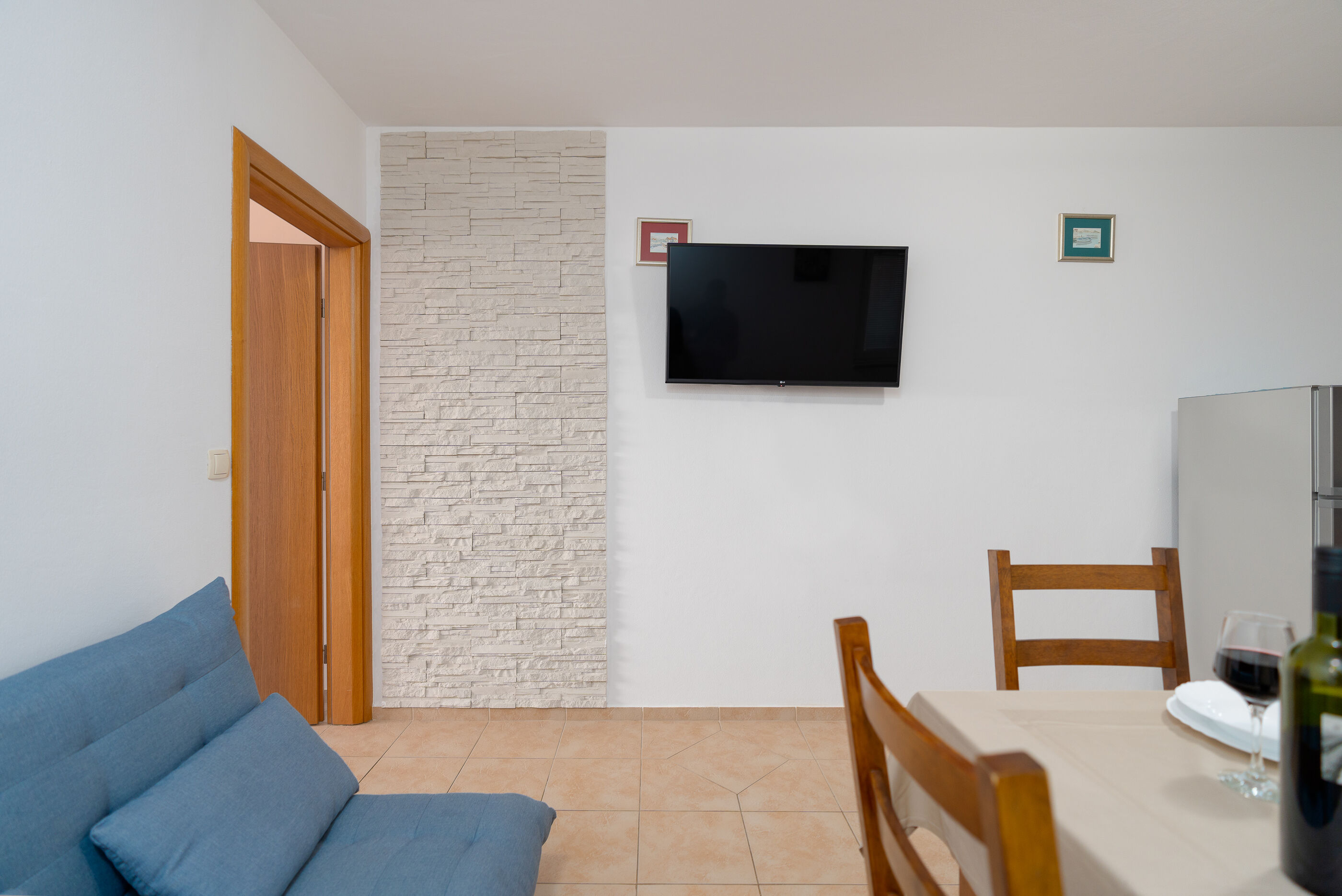 Apartments Luka 29381-A1