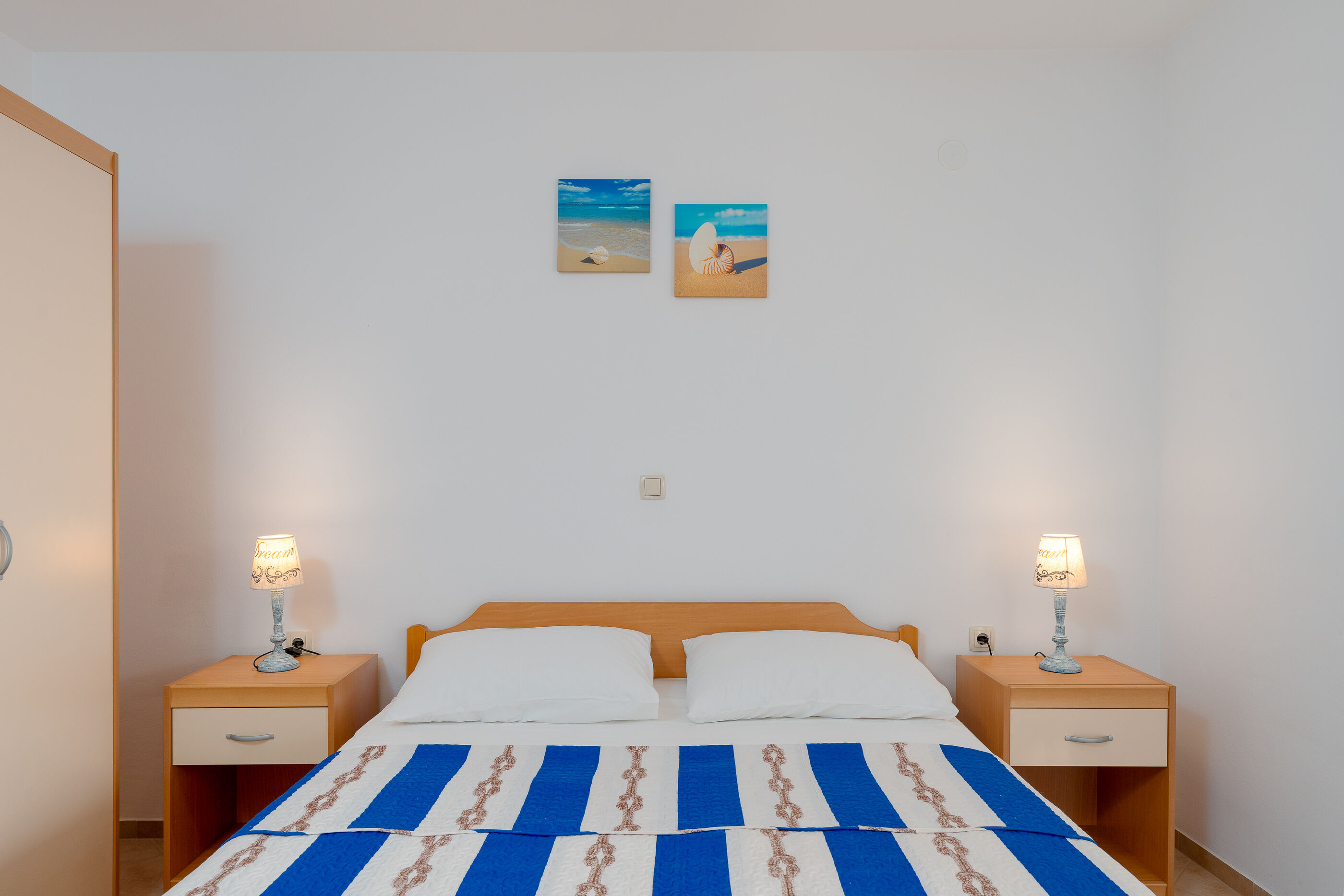 Apartments Luka 29381-A1