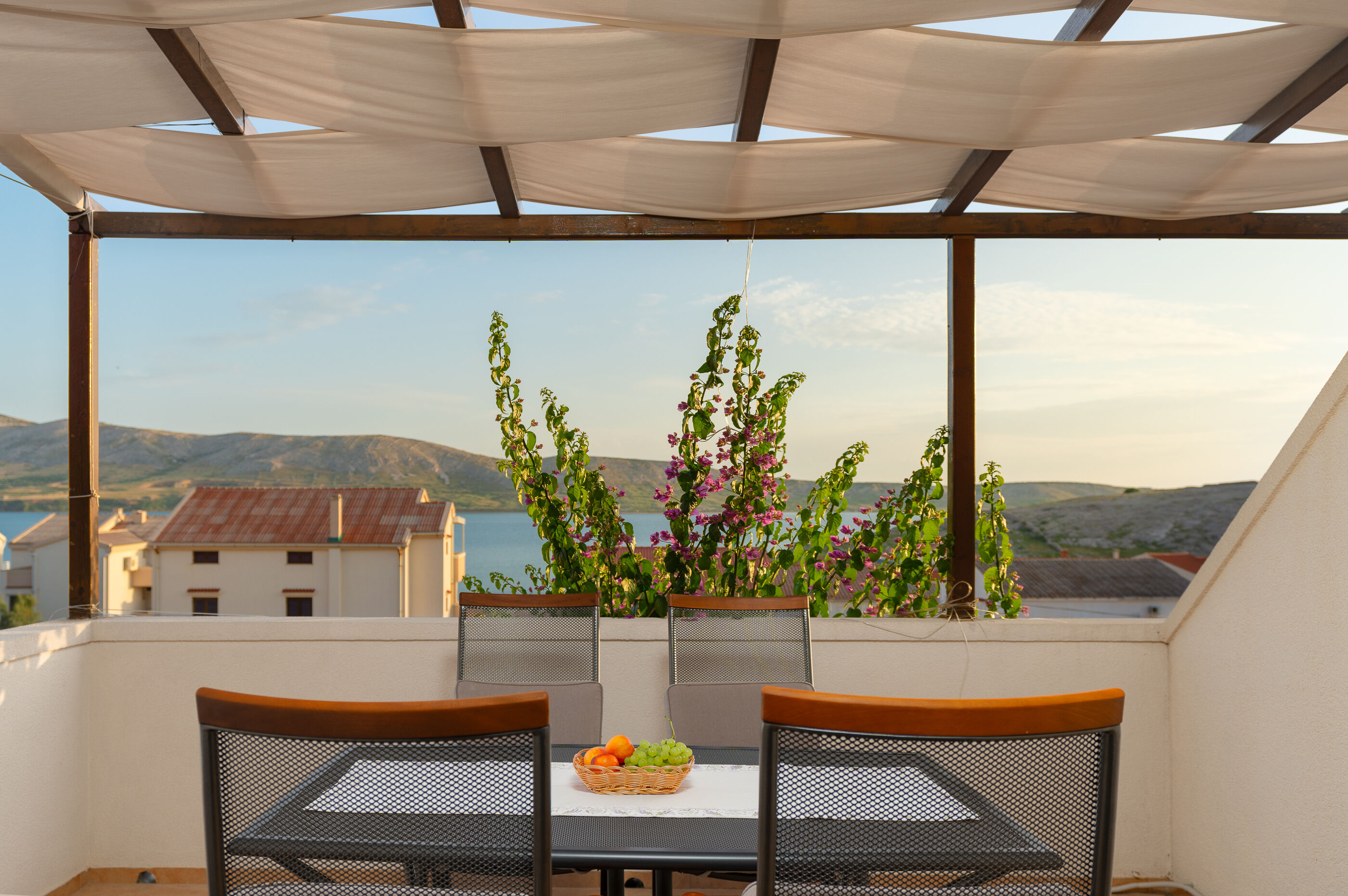 Apartments Luka 29381-A1