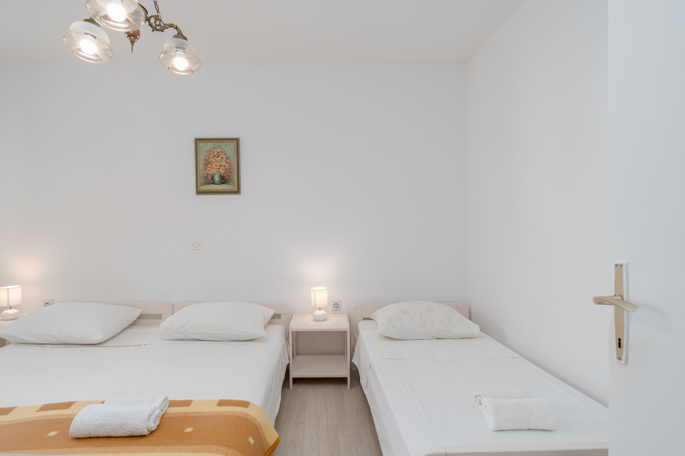 Apartments Family Gligora 25321-A2