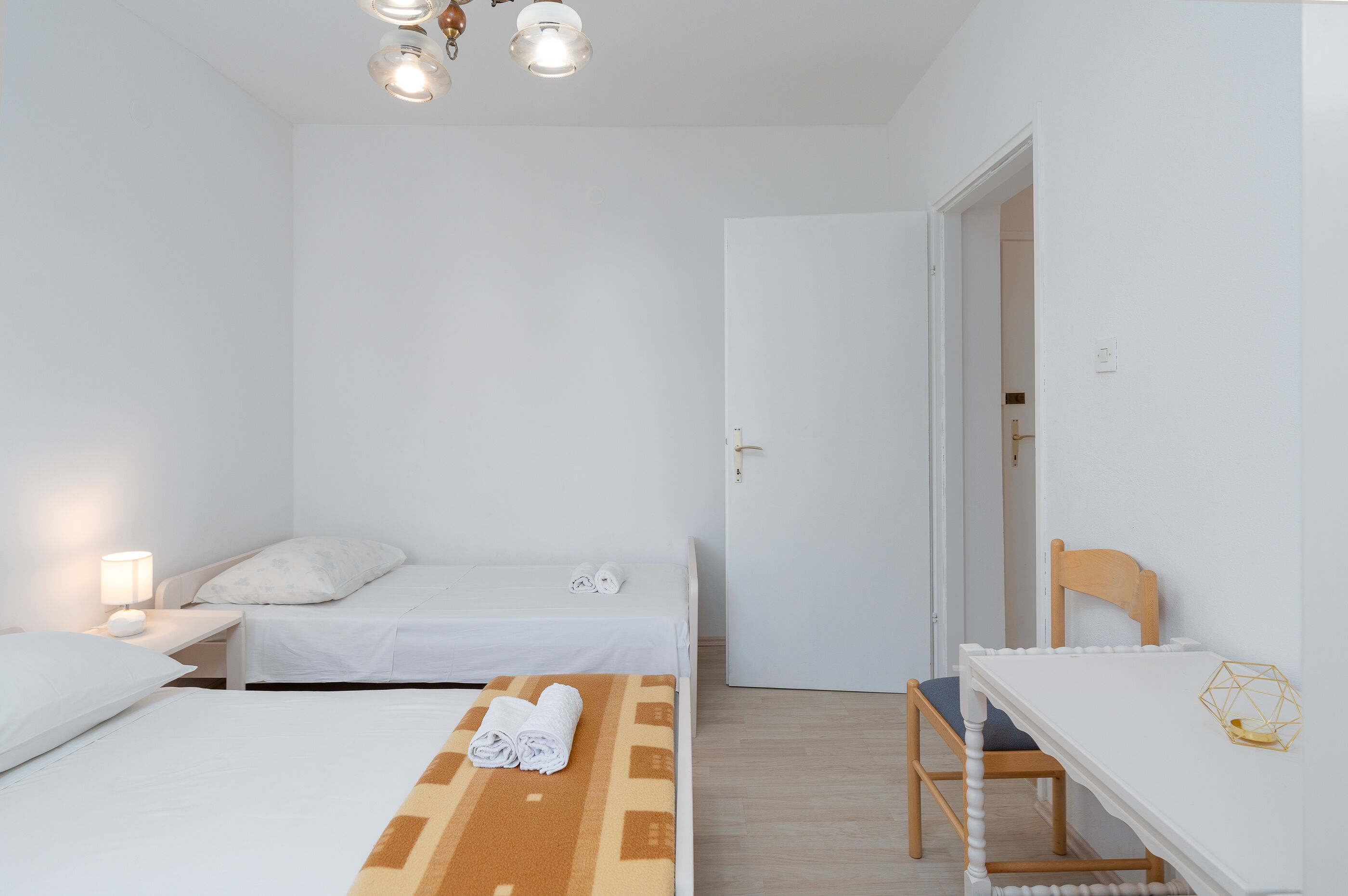 Apartments Family Gligora 25321-A2