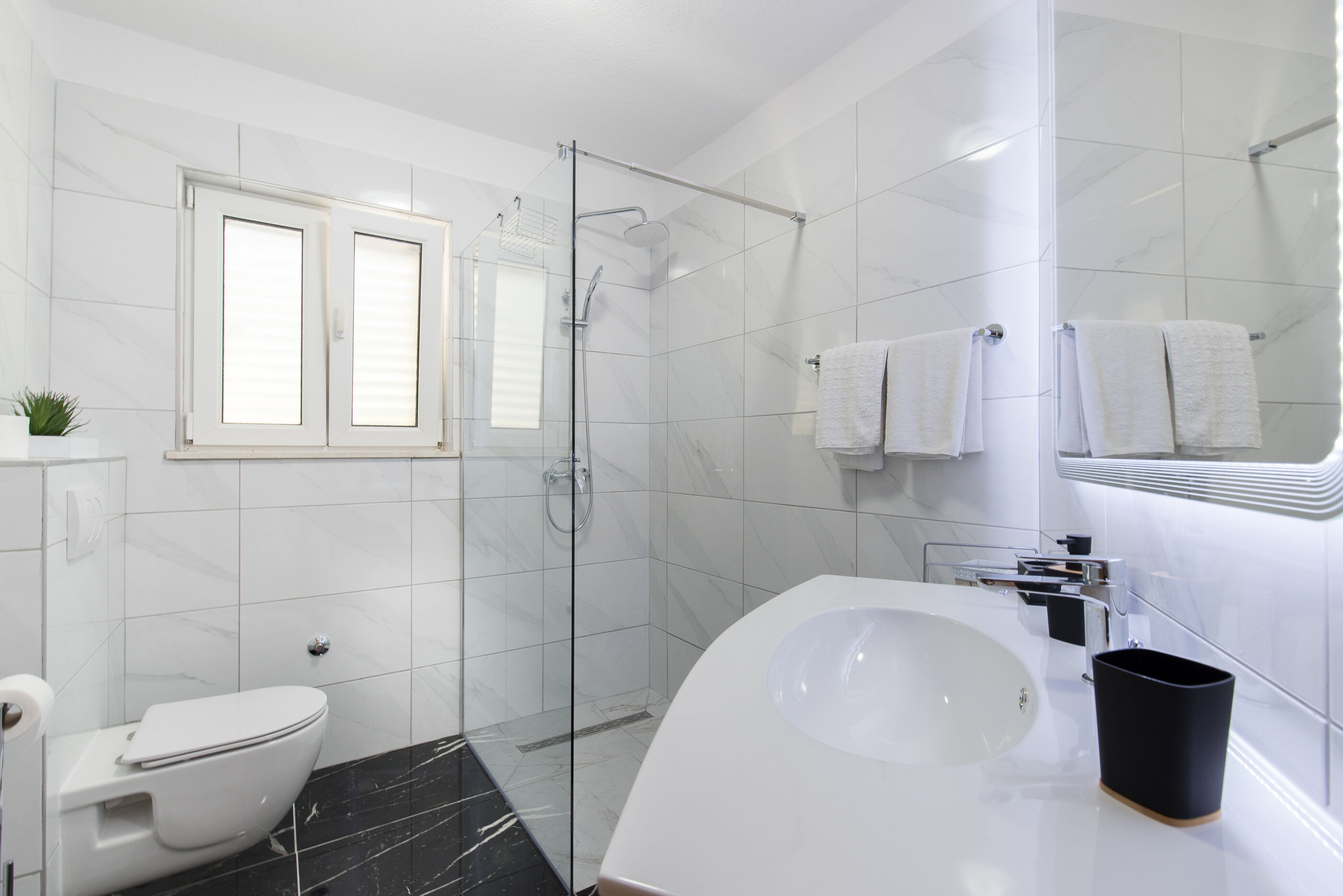 Apartment Gorana 45091-A1