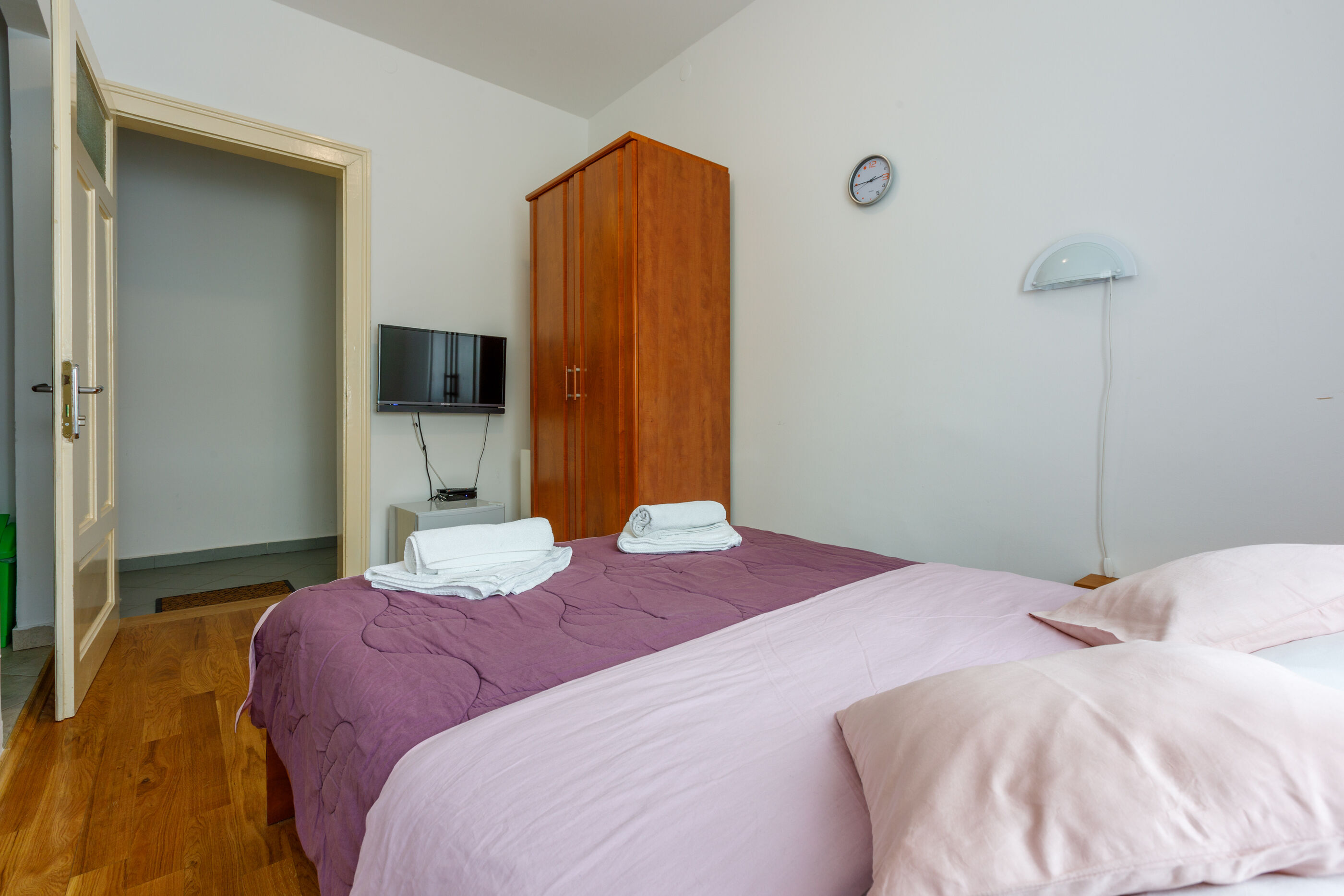 Room Laura 12312-S1