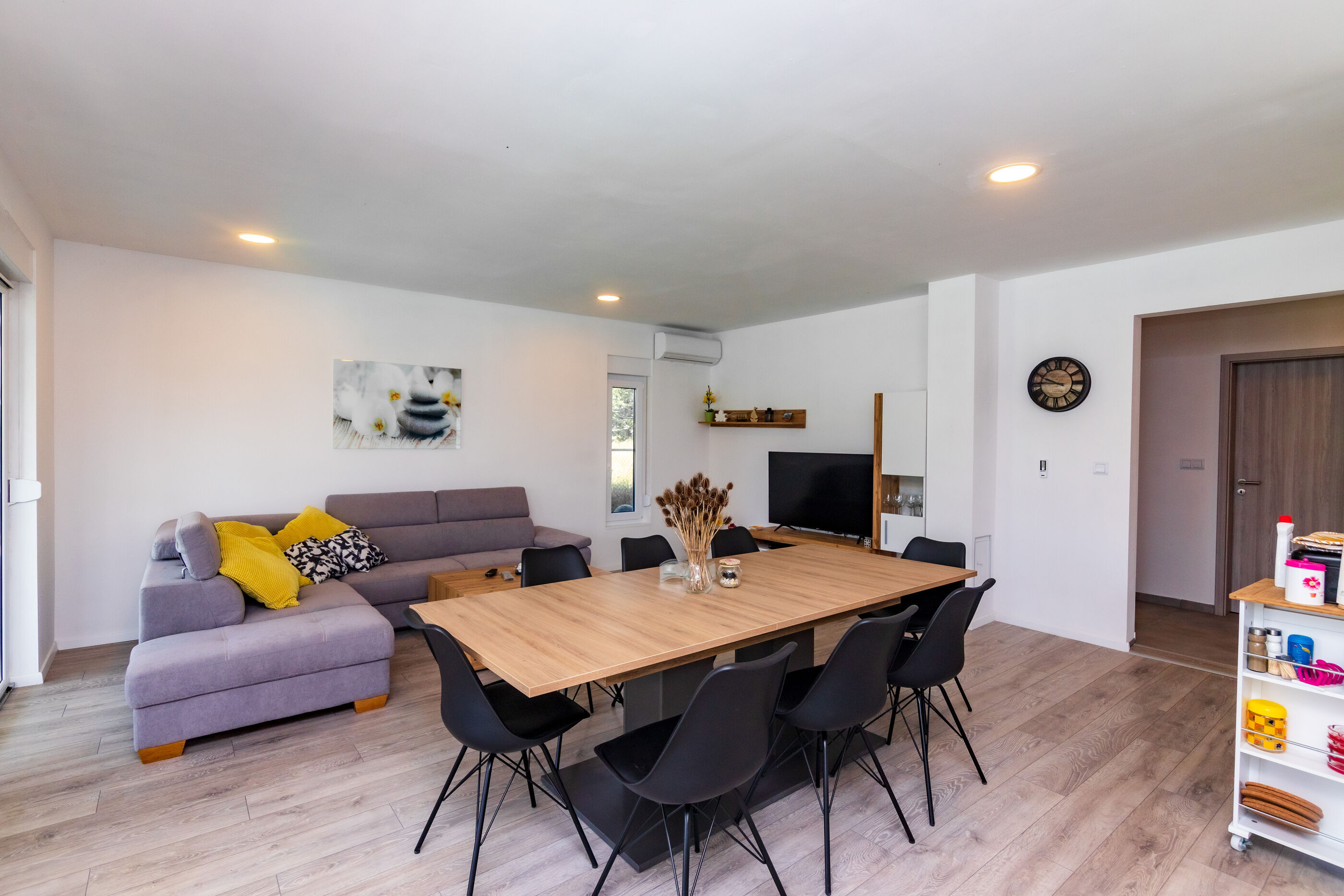 House Villa Ivona 81911-K1