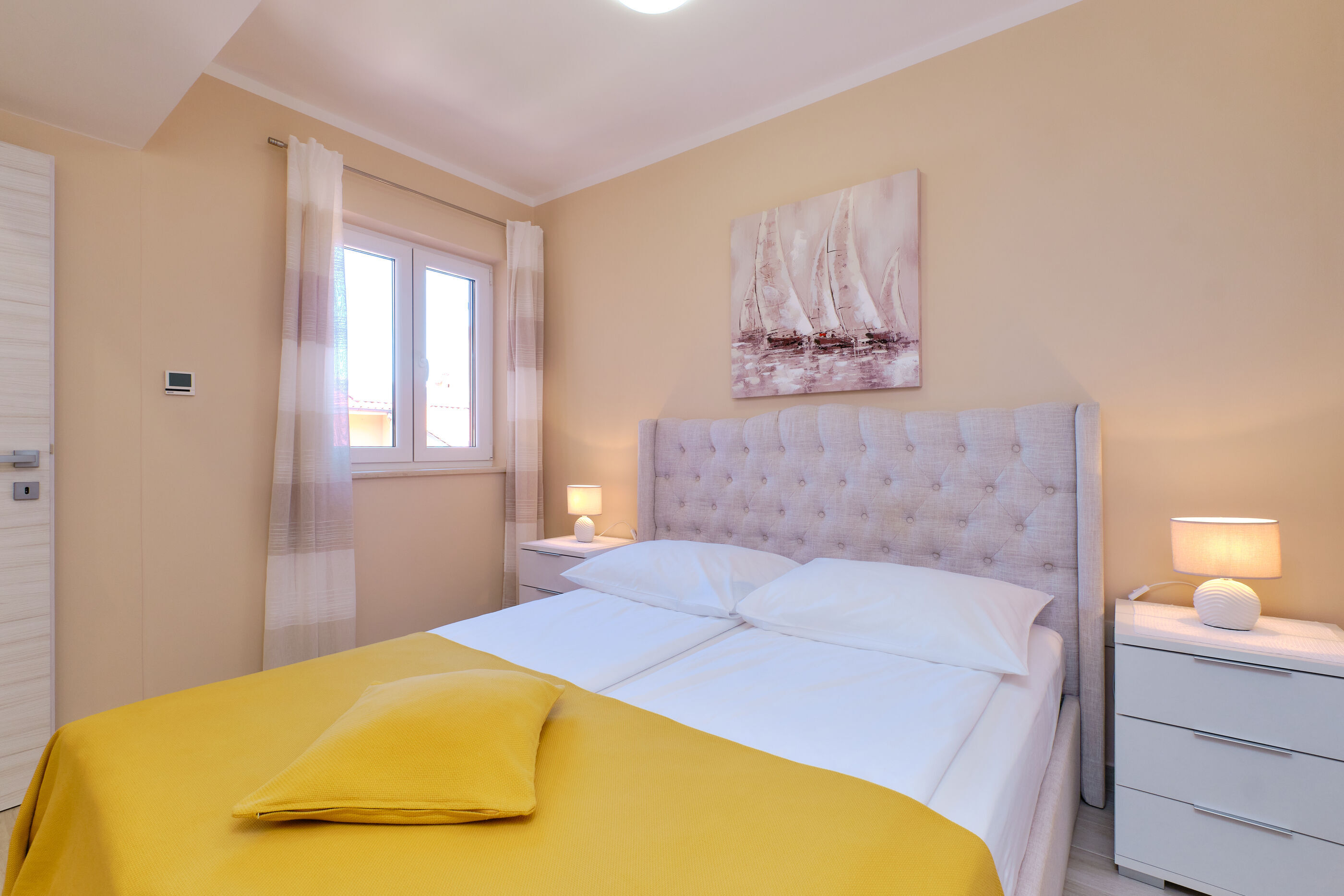 Apartments Enna 50162-A3