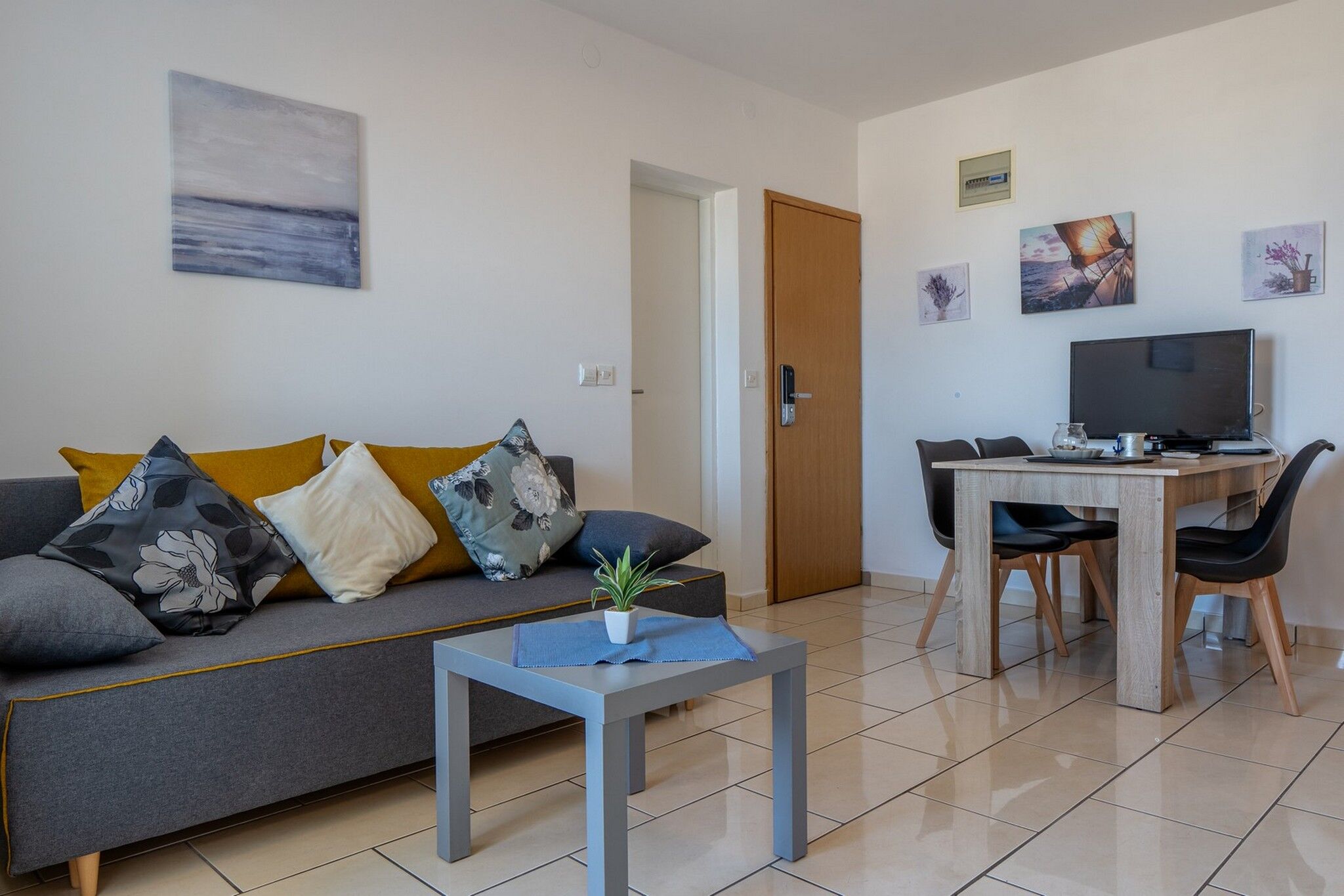 Apartments Martin's Perla 97242-A2