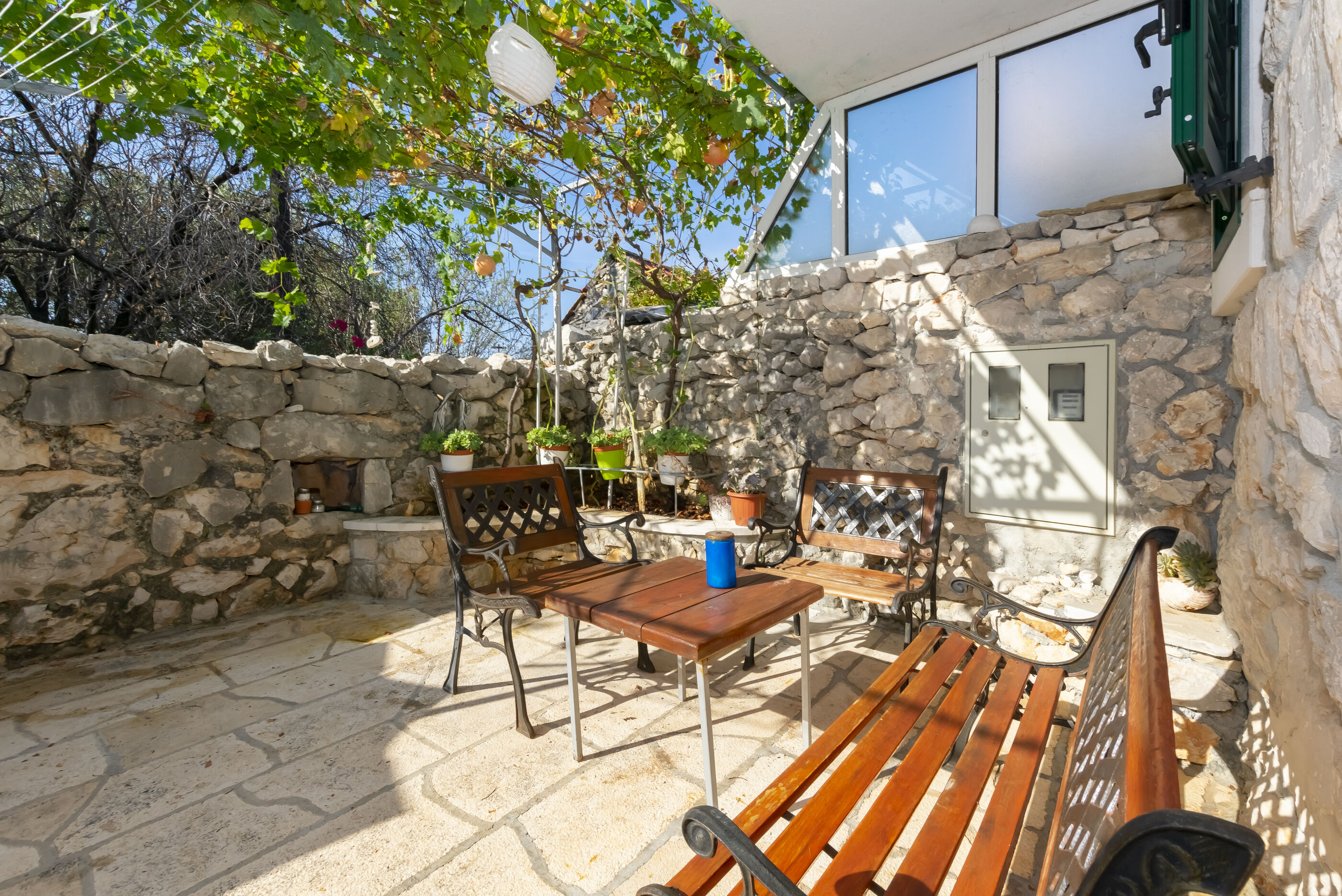 House Stipan 41491-K1