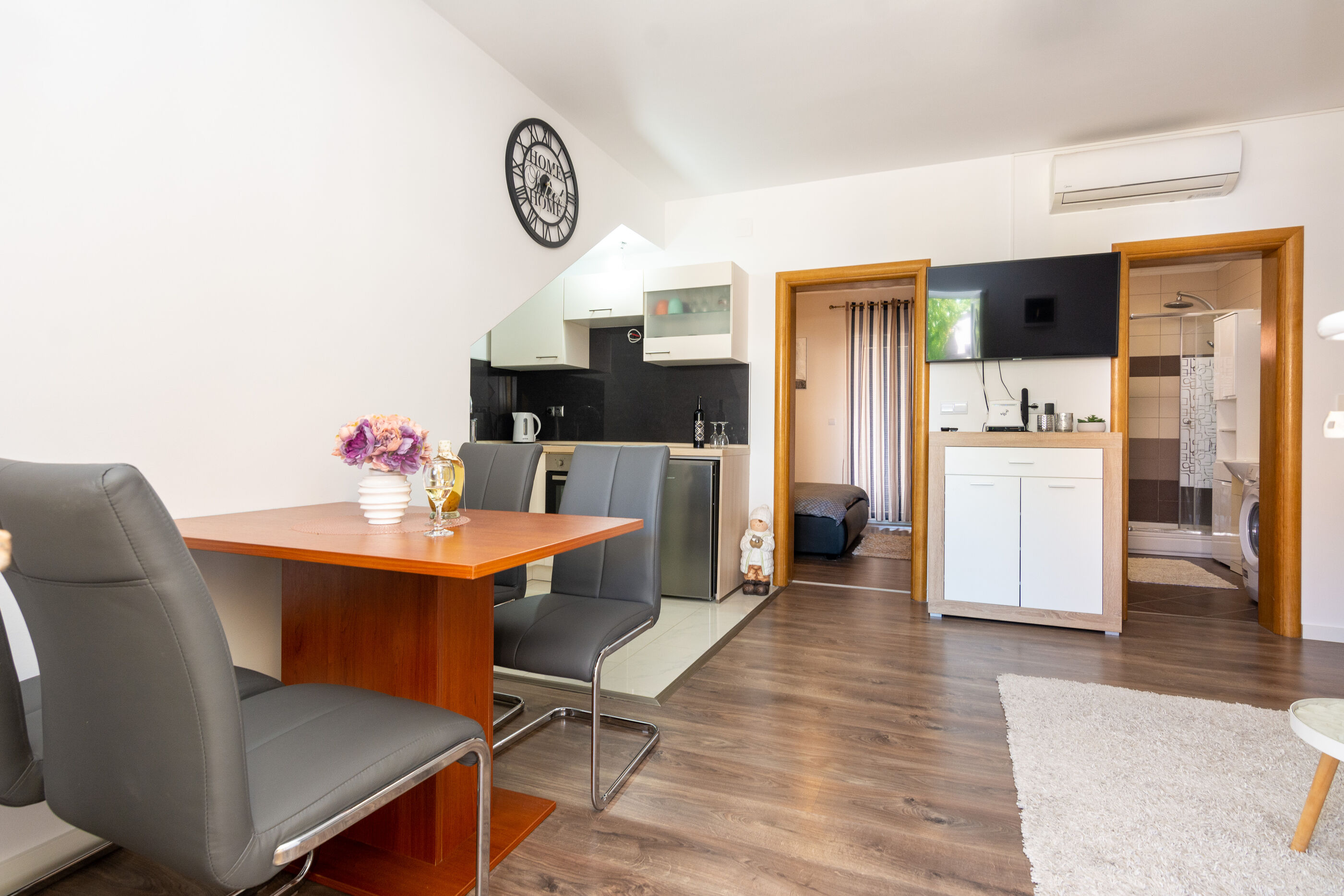 Apartments Loncaric 17723-A1