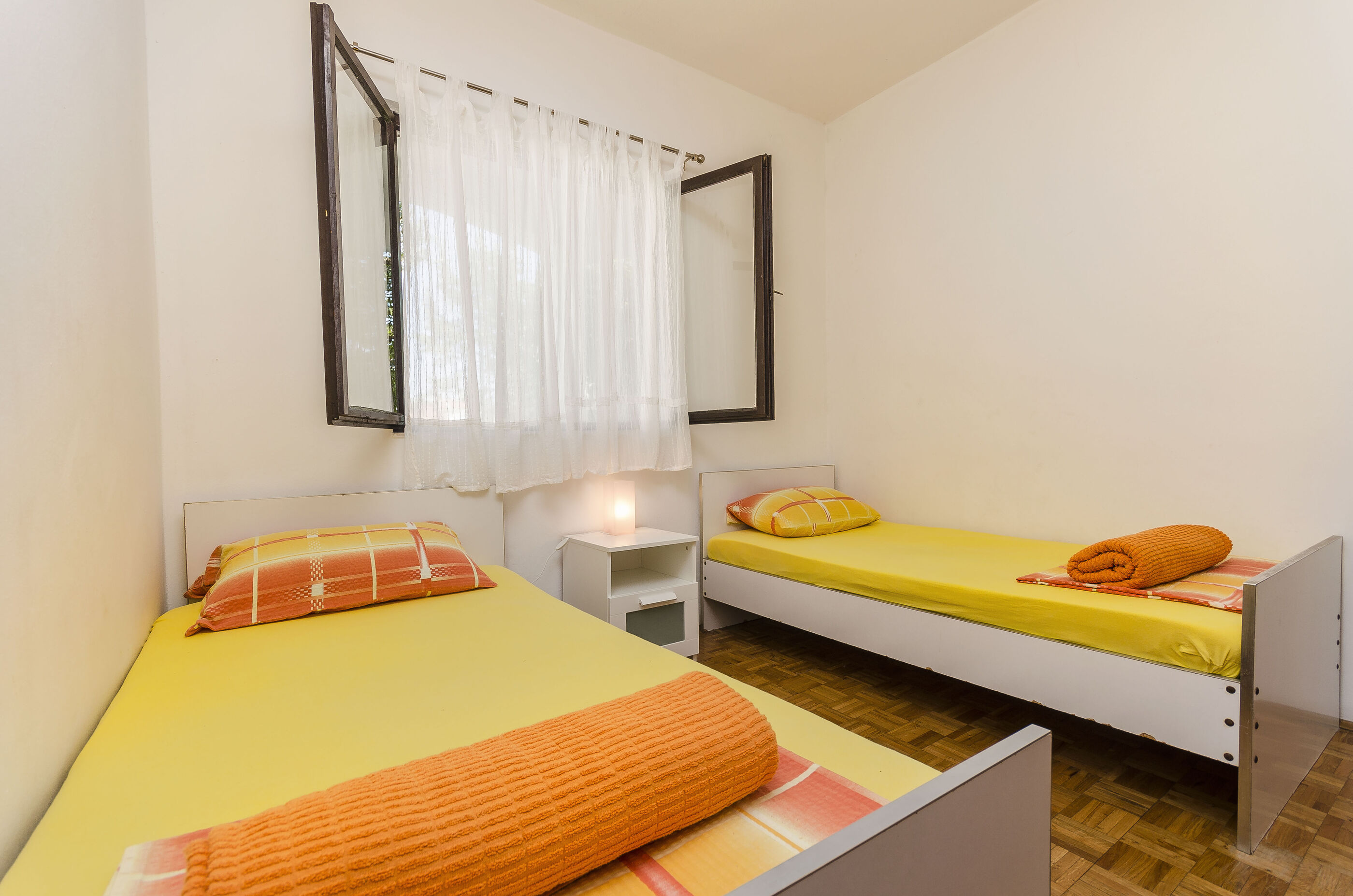 Apartment More 90201-A1