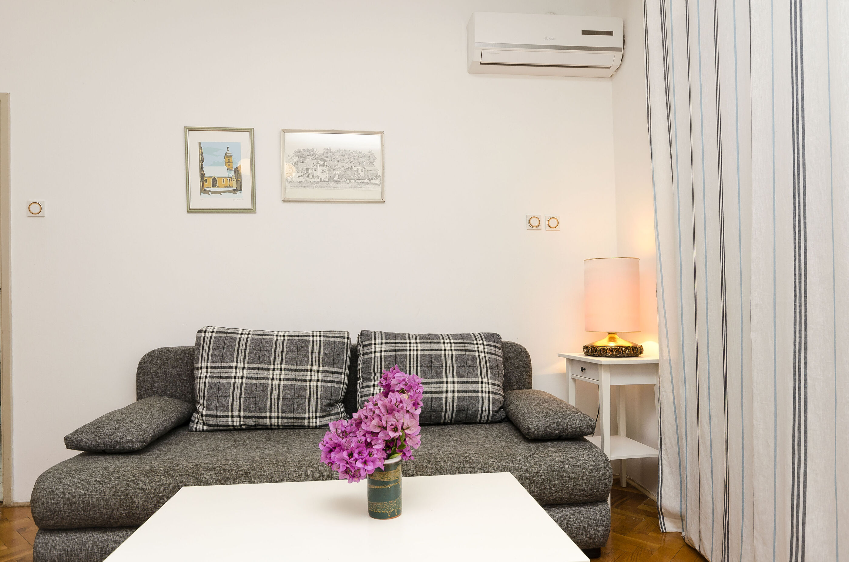 Apartment More 90201-A1