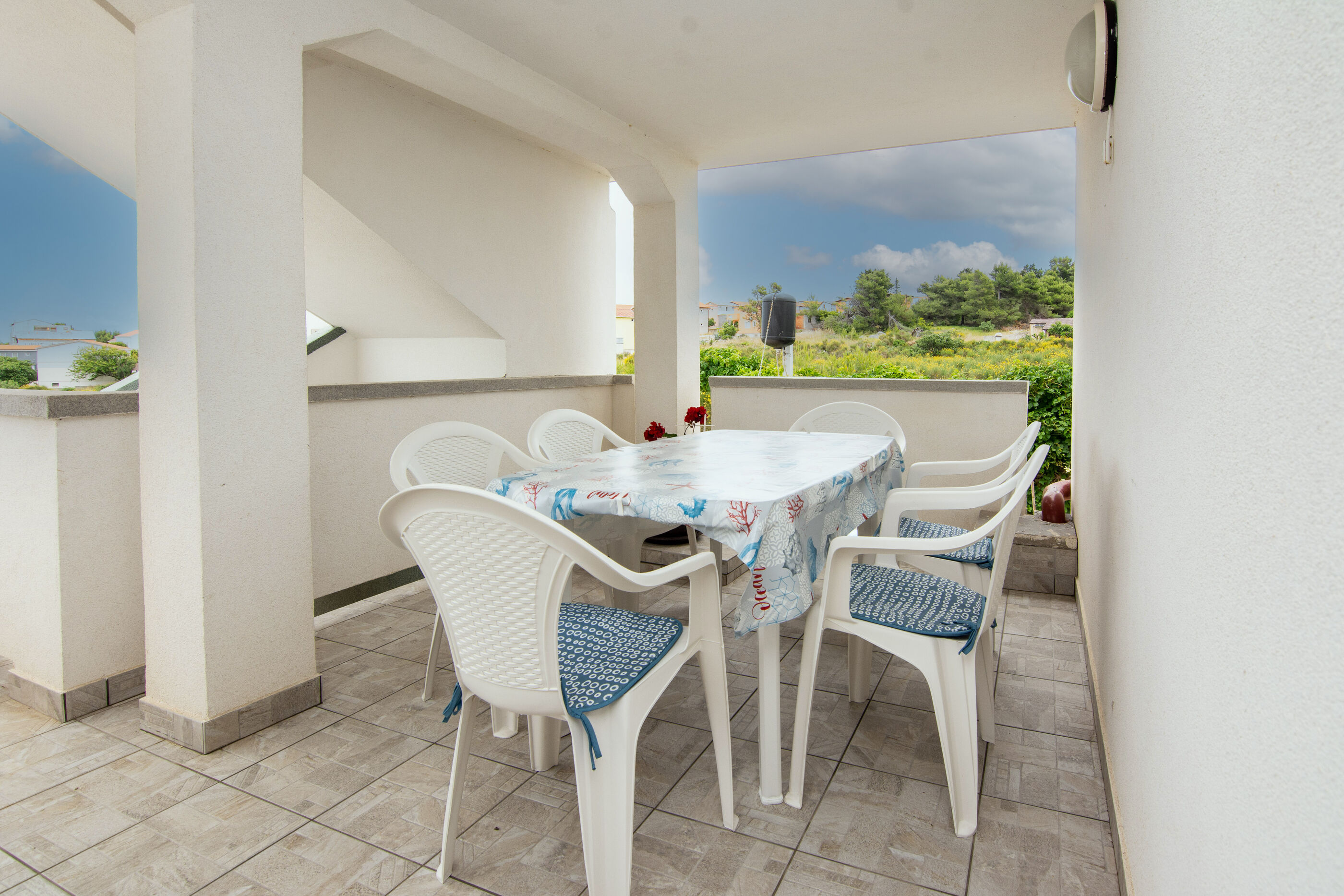Apartments Cupic 29788-A1