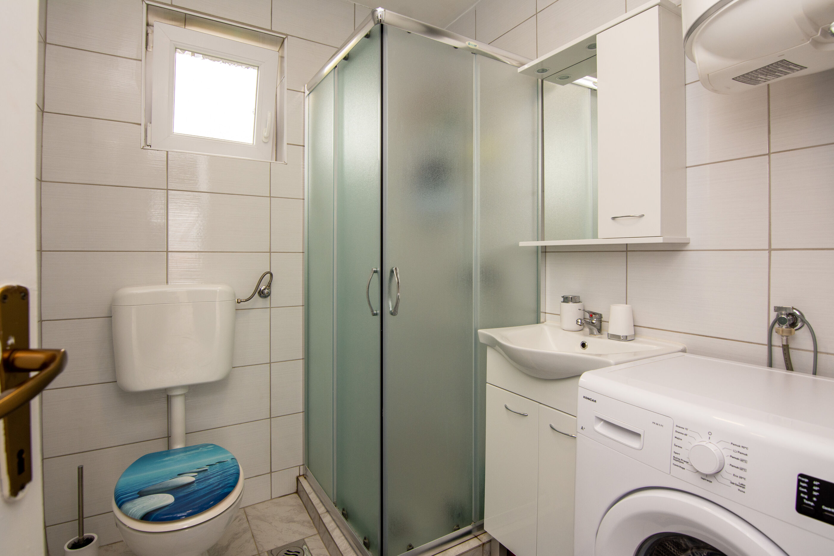 Apartments Cupic 29788-A1