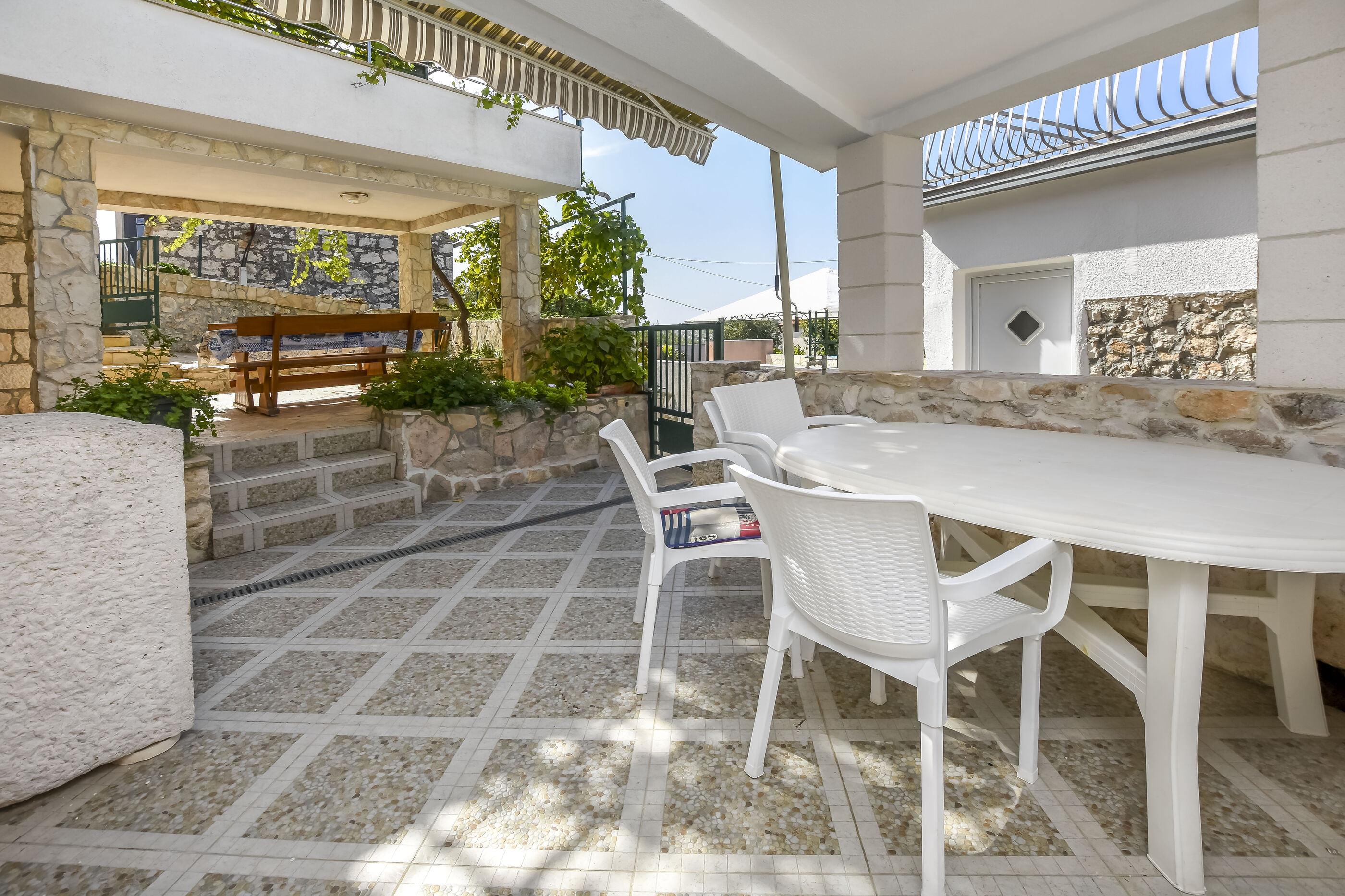 House Neda 97251-K1