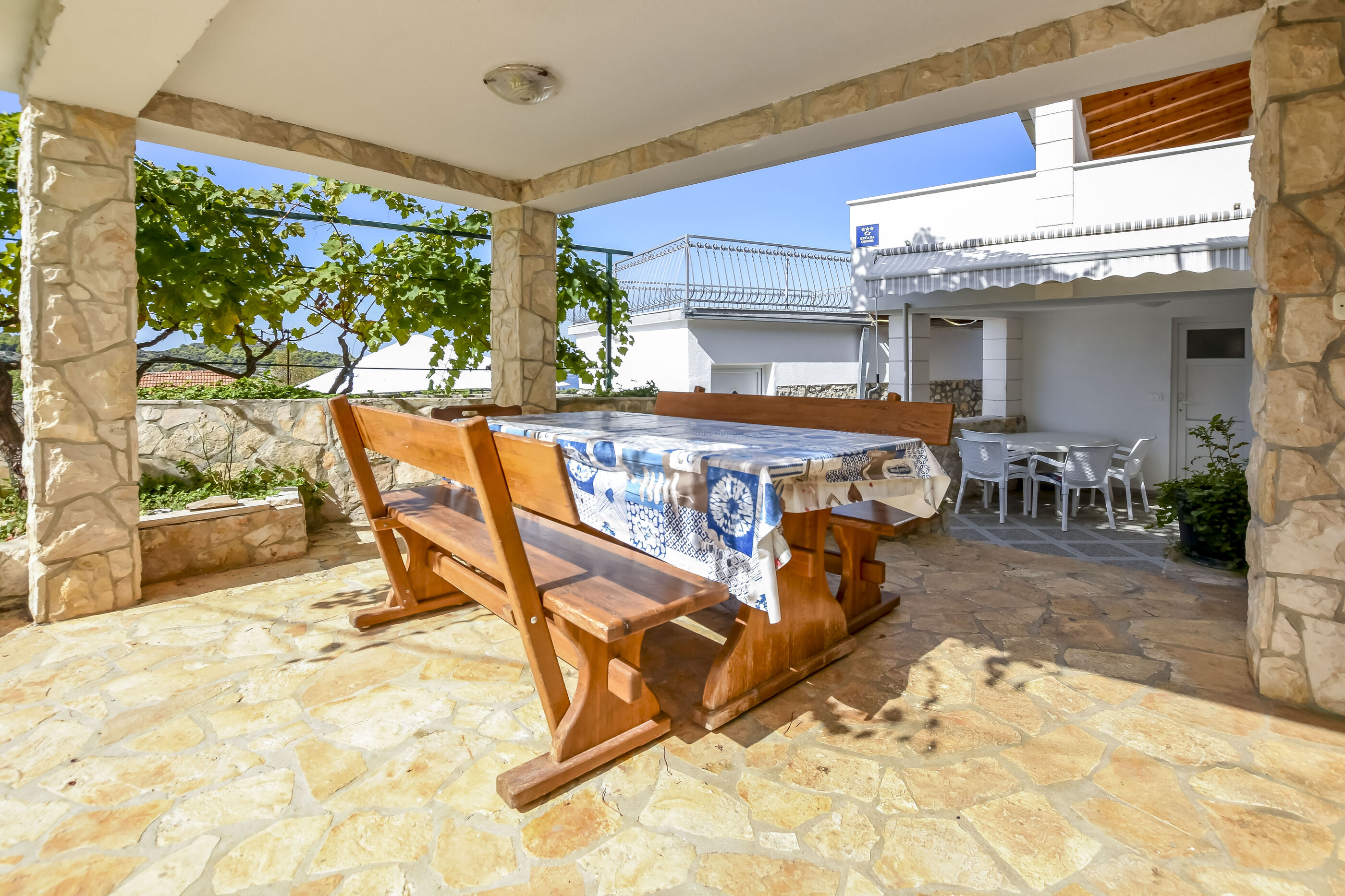 House Neda 97251-K1