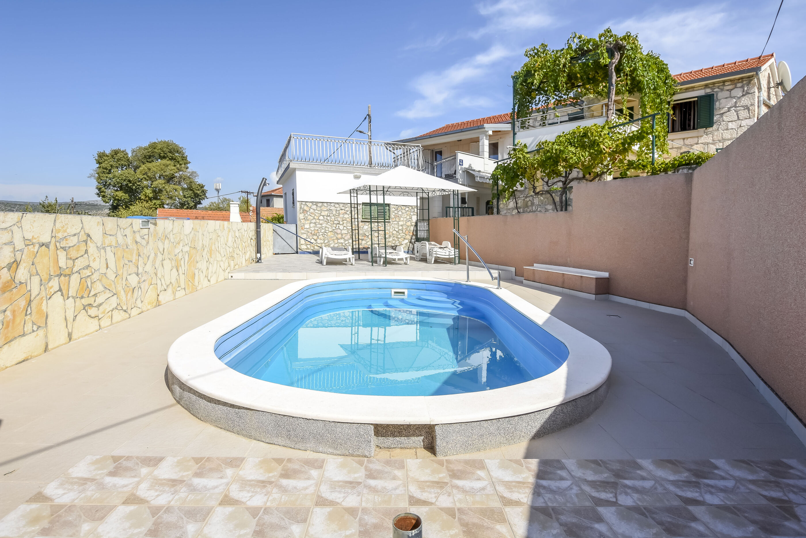 House Neda 97251-K1