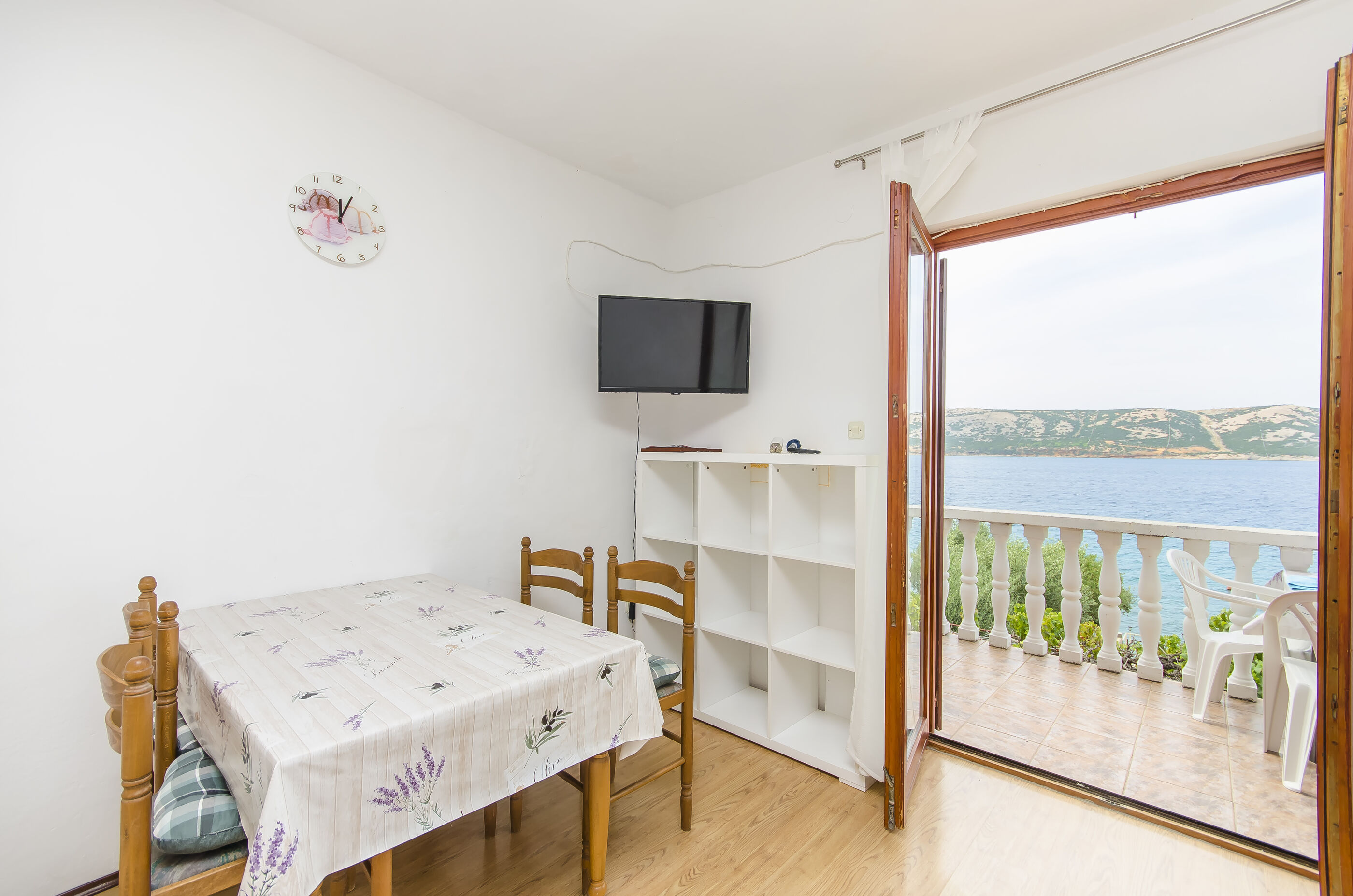 Apartments Seafront Jadranka 97311-A1