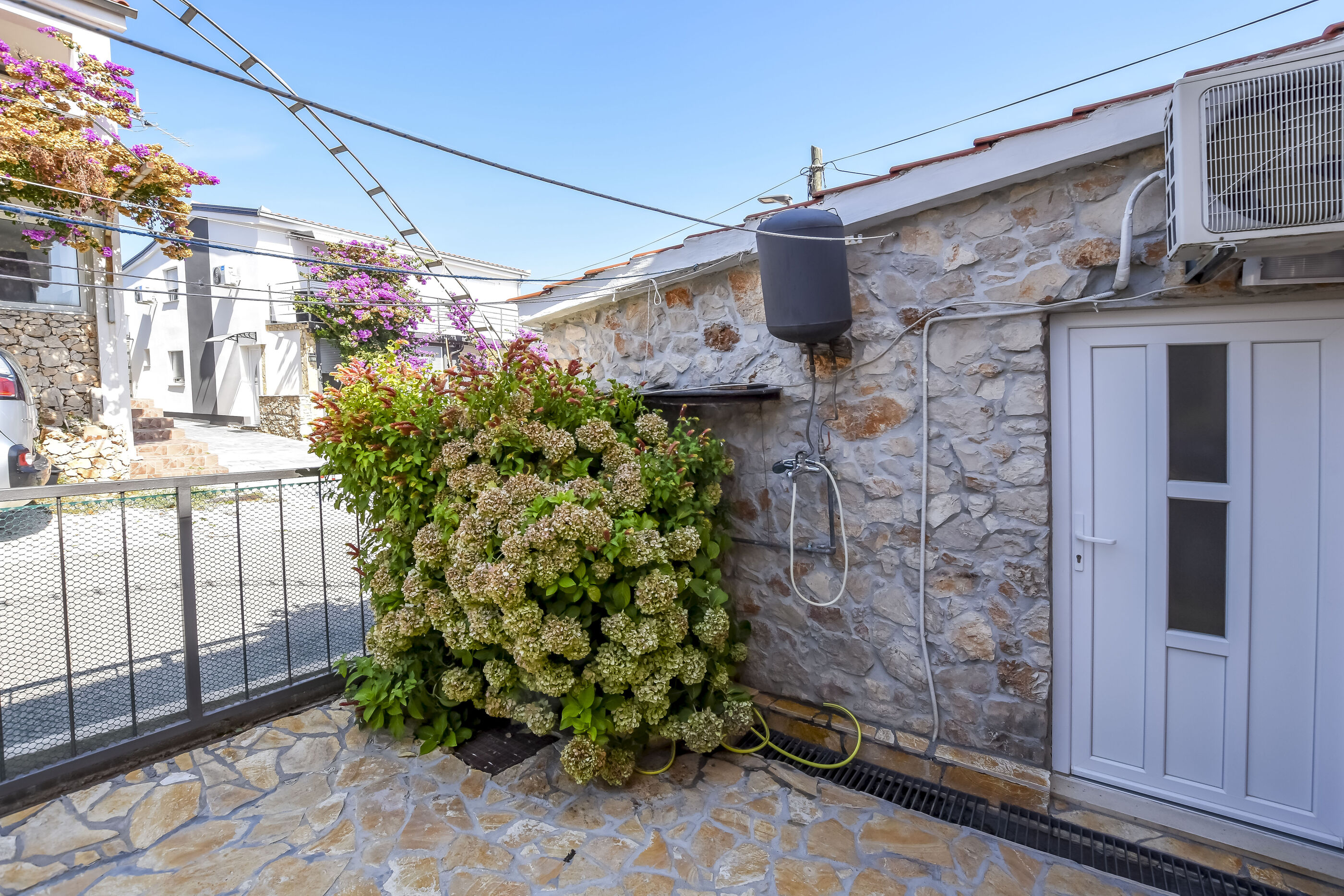 Apartments Branko 24391-A2