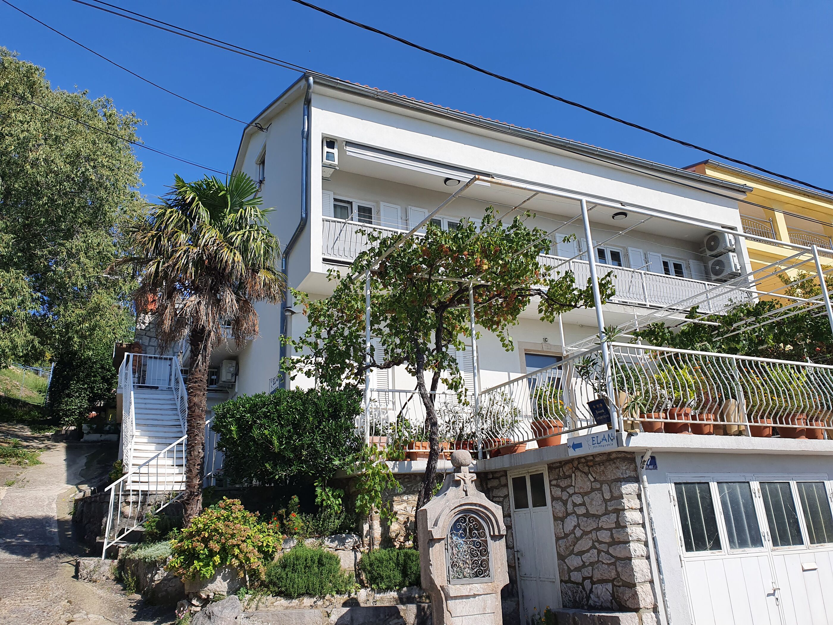 Apartment Frano 85232-A1