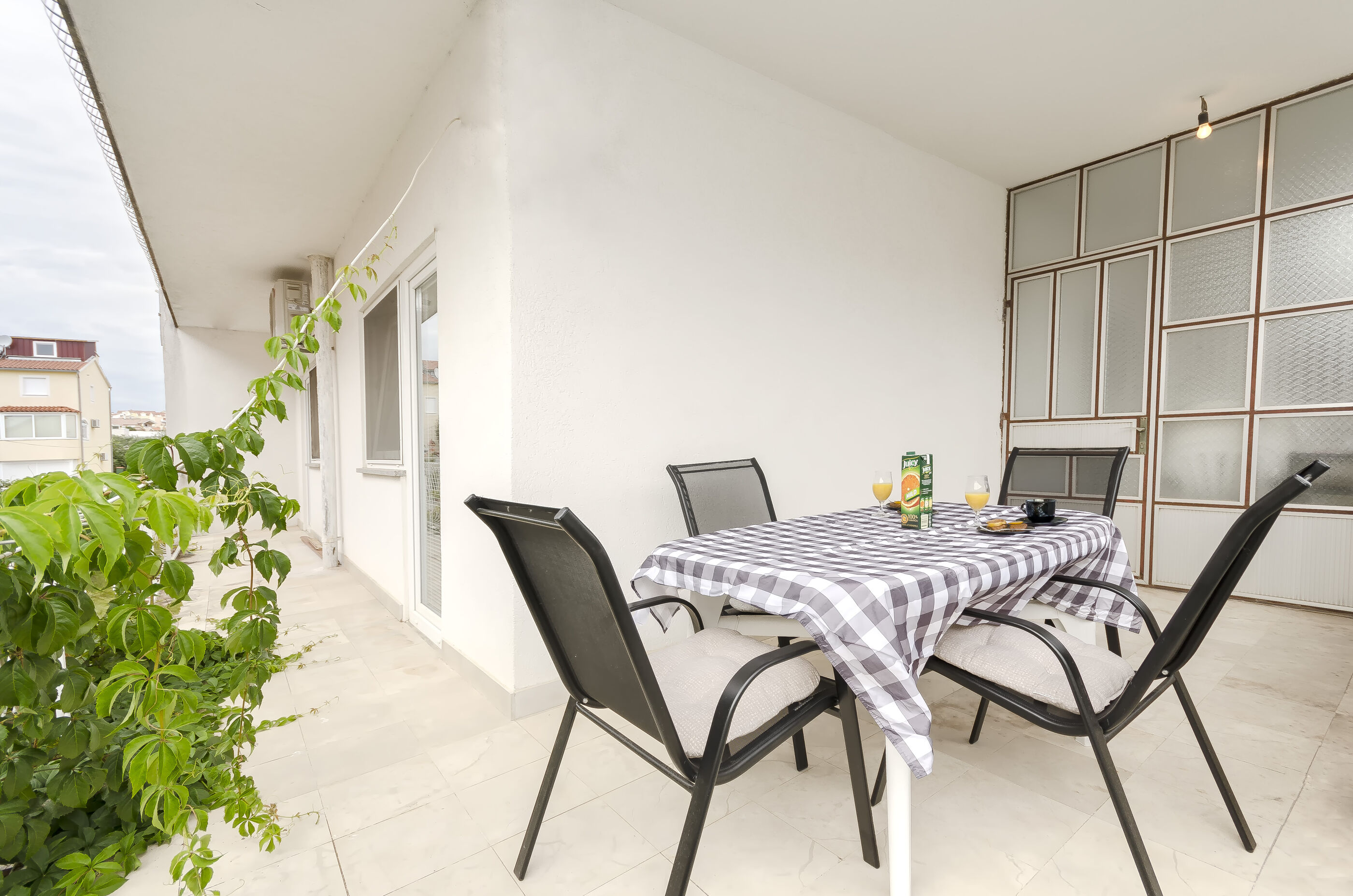 Apartment Orchid 97321-A1