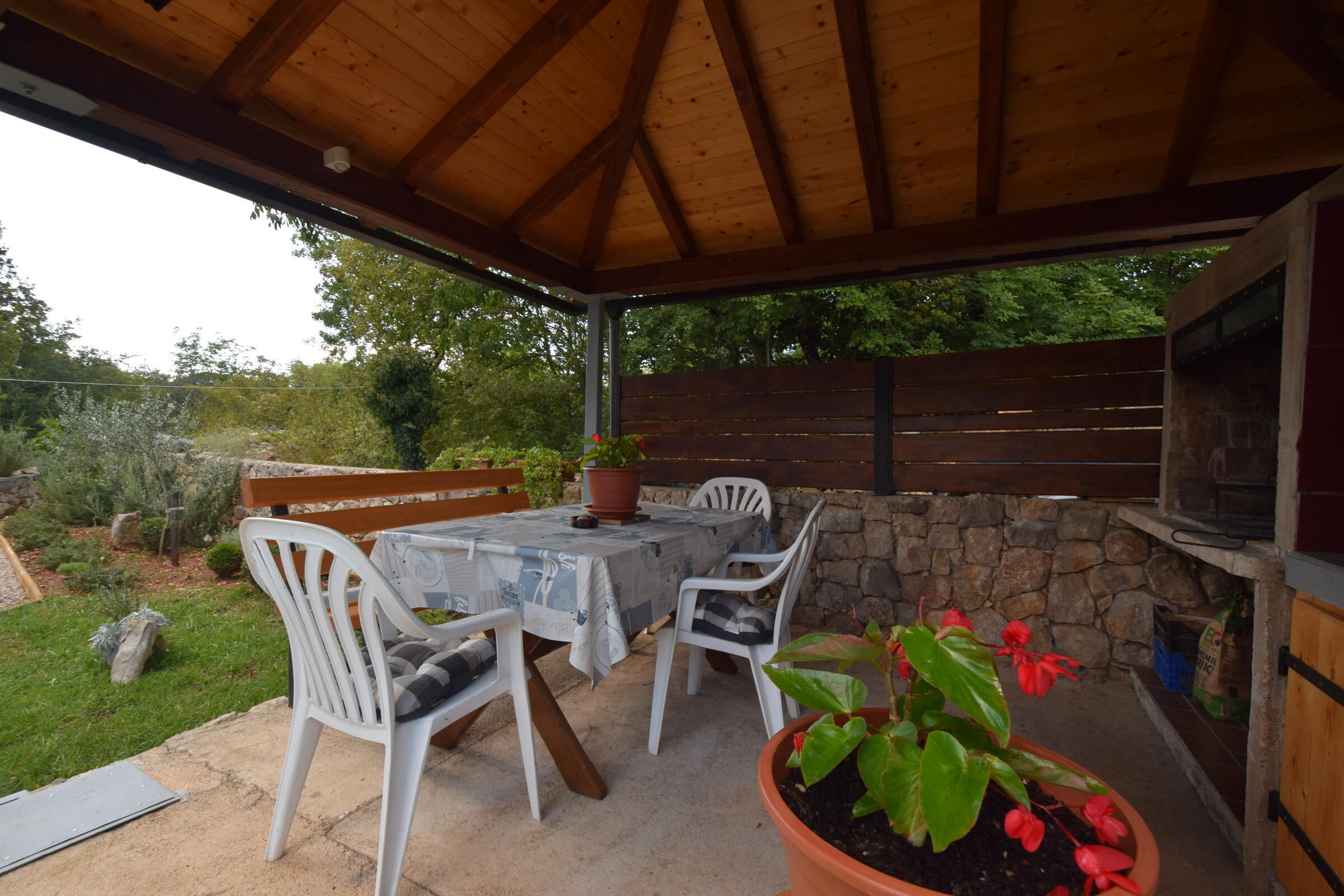 Apartments Cindrić 62174-A1