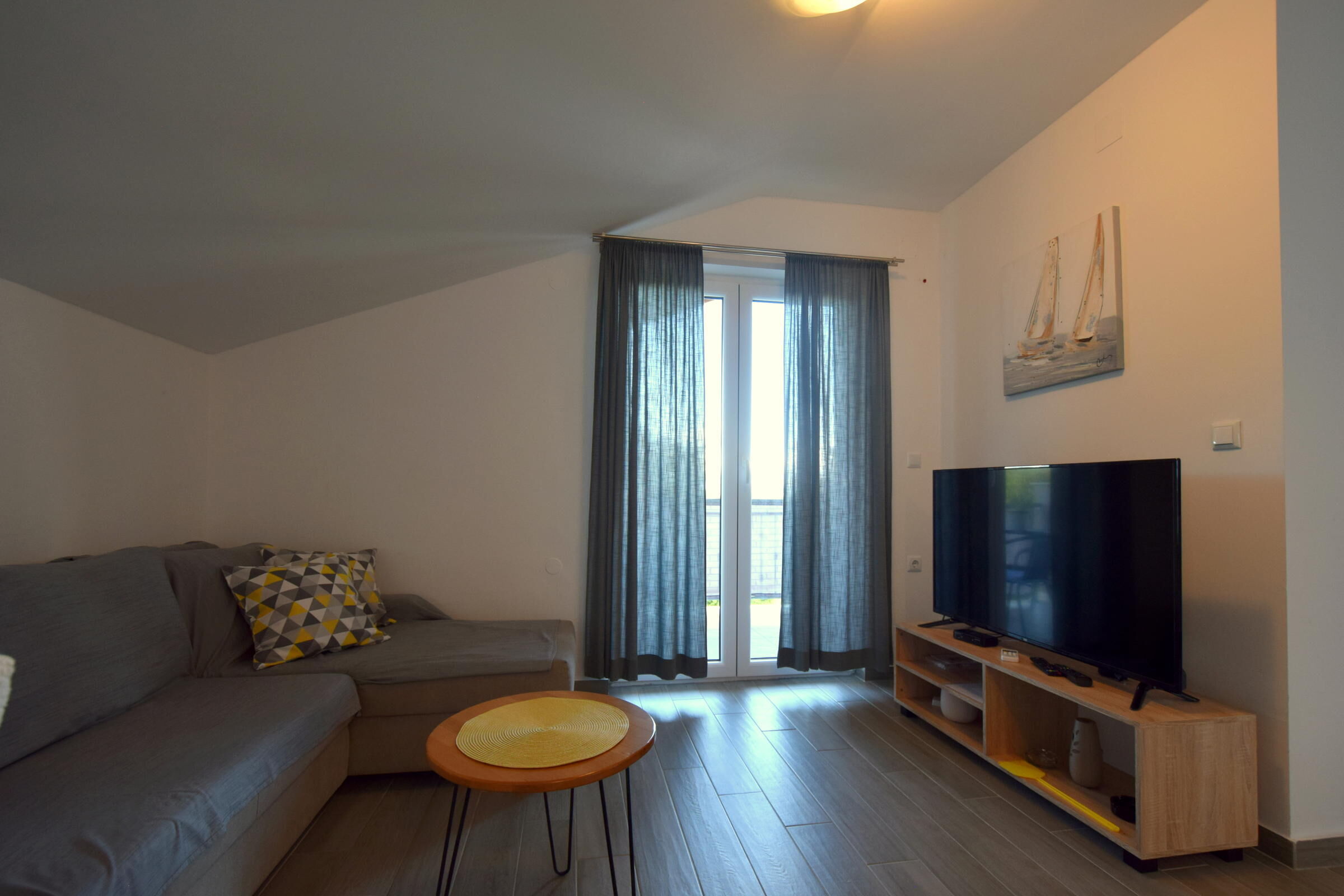 Apartments Cindrić 62174-A2