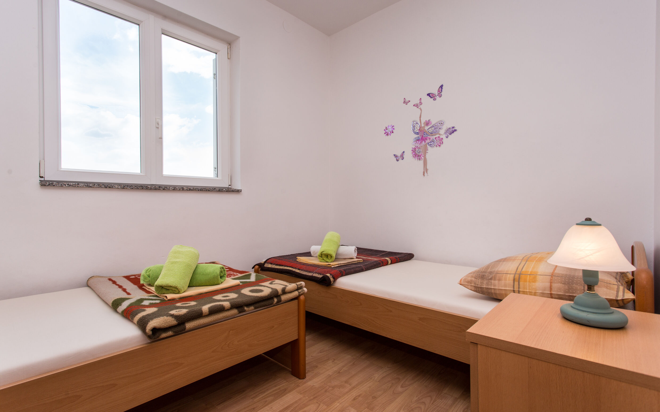 Apartments Dorijana 68731-A1