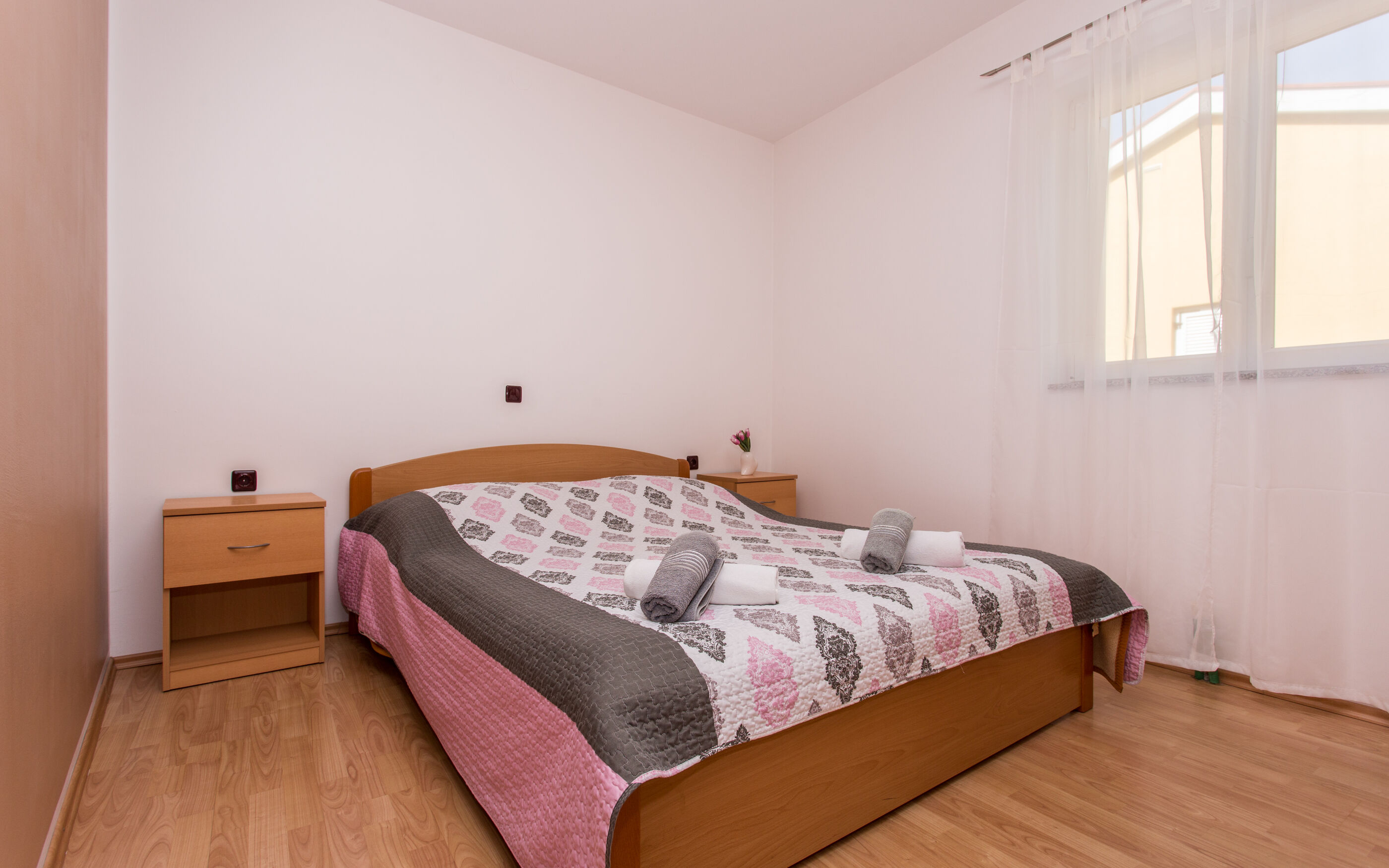 Apartments Dorijana 68731-A2