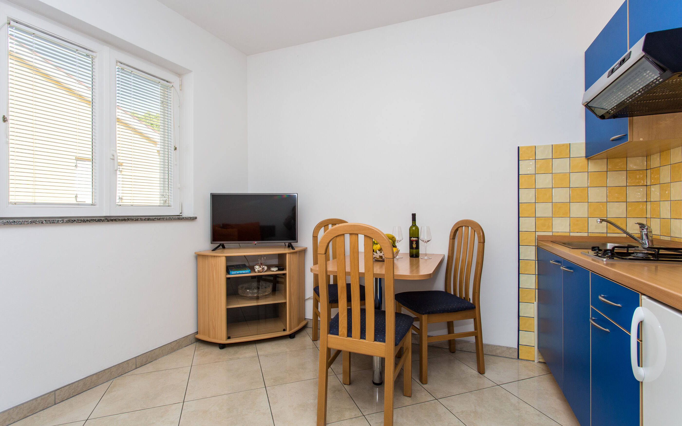 Apartments Dorijana 68731-A3